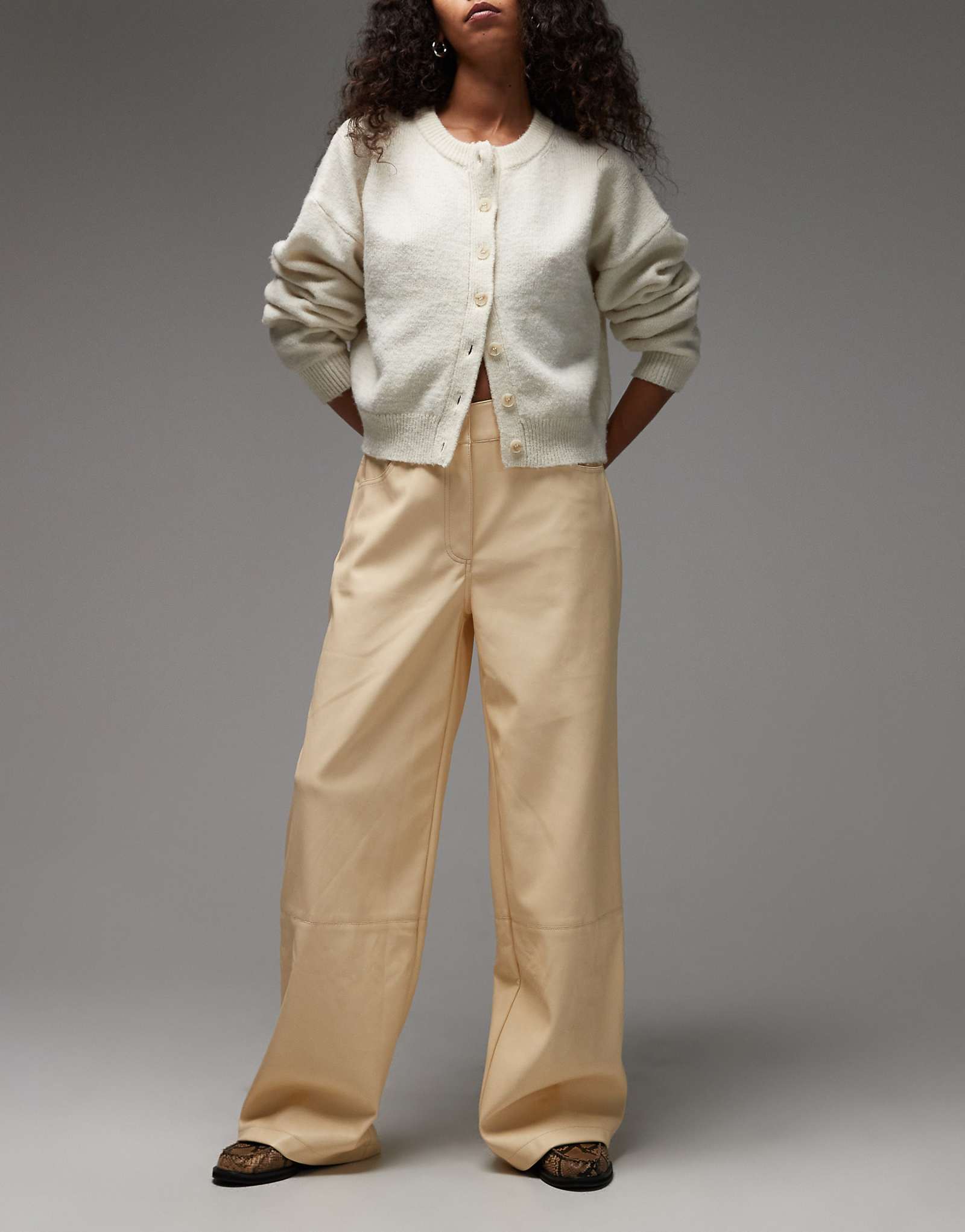 ASOS DESIGN buttermilk 6790₽