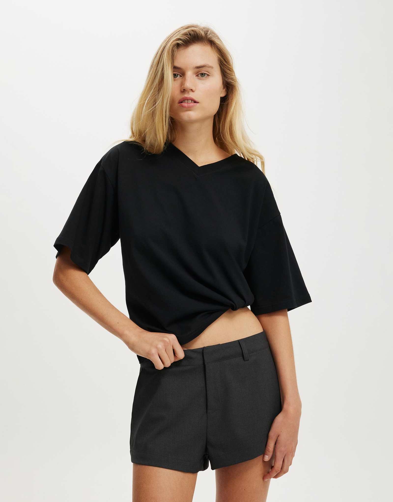 -  Izzy      charcoal