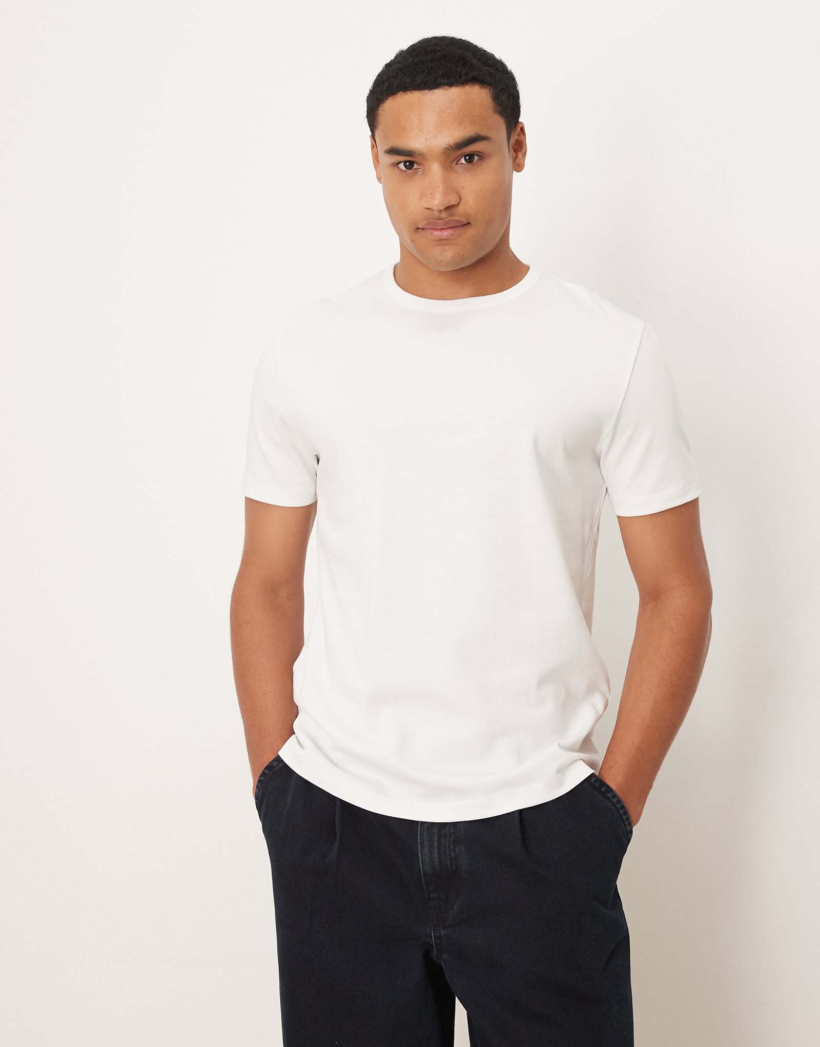 ARKET white 11090₽