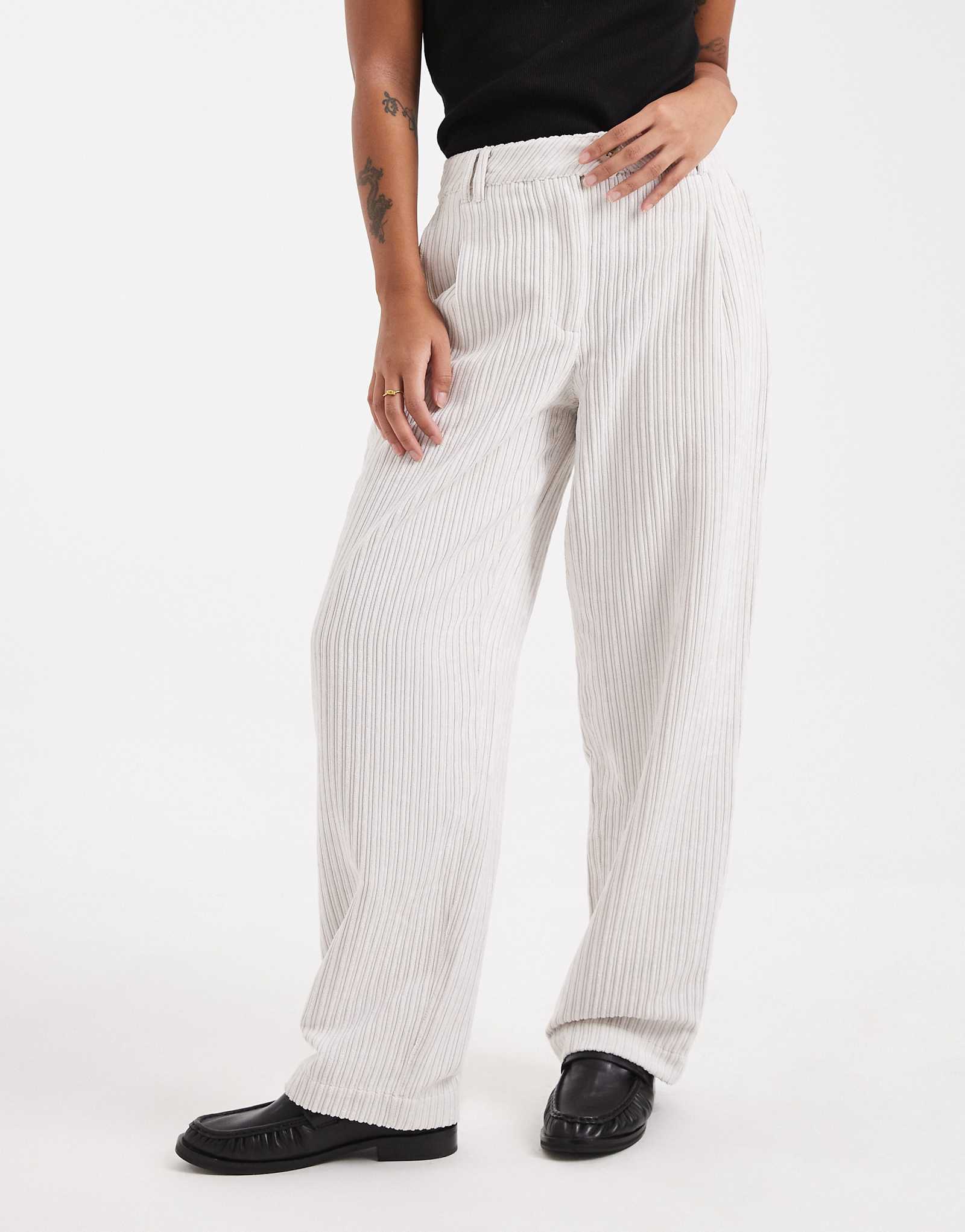 ASOS Petite cream 10590₽