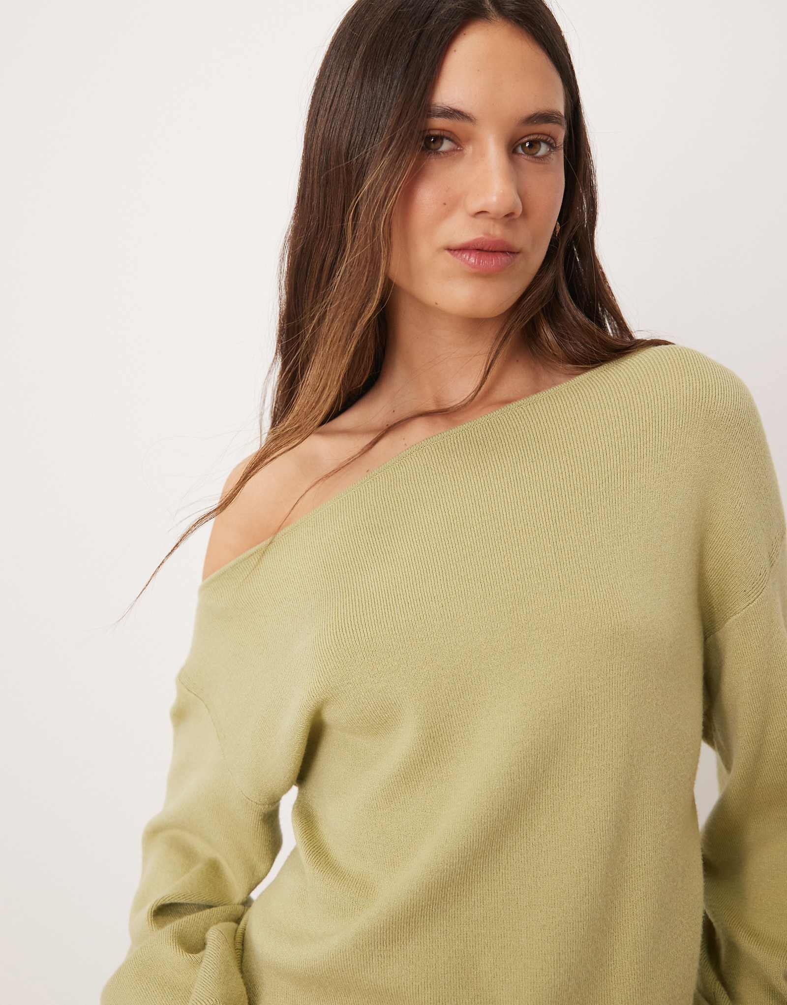 - sage green 5290₽