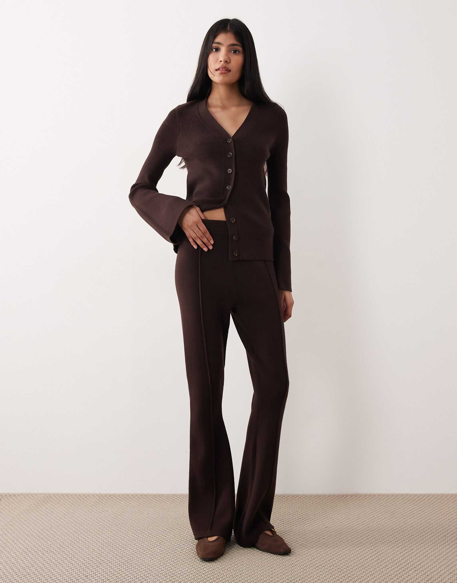 ASOS - chocolate 10390₽