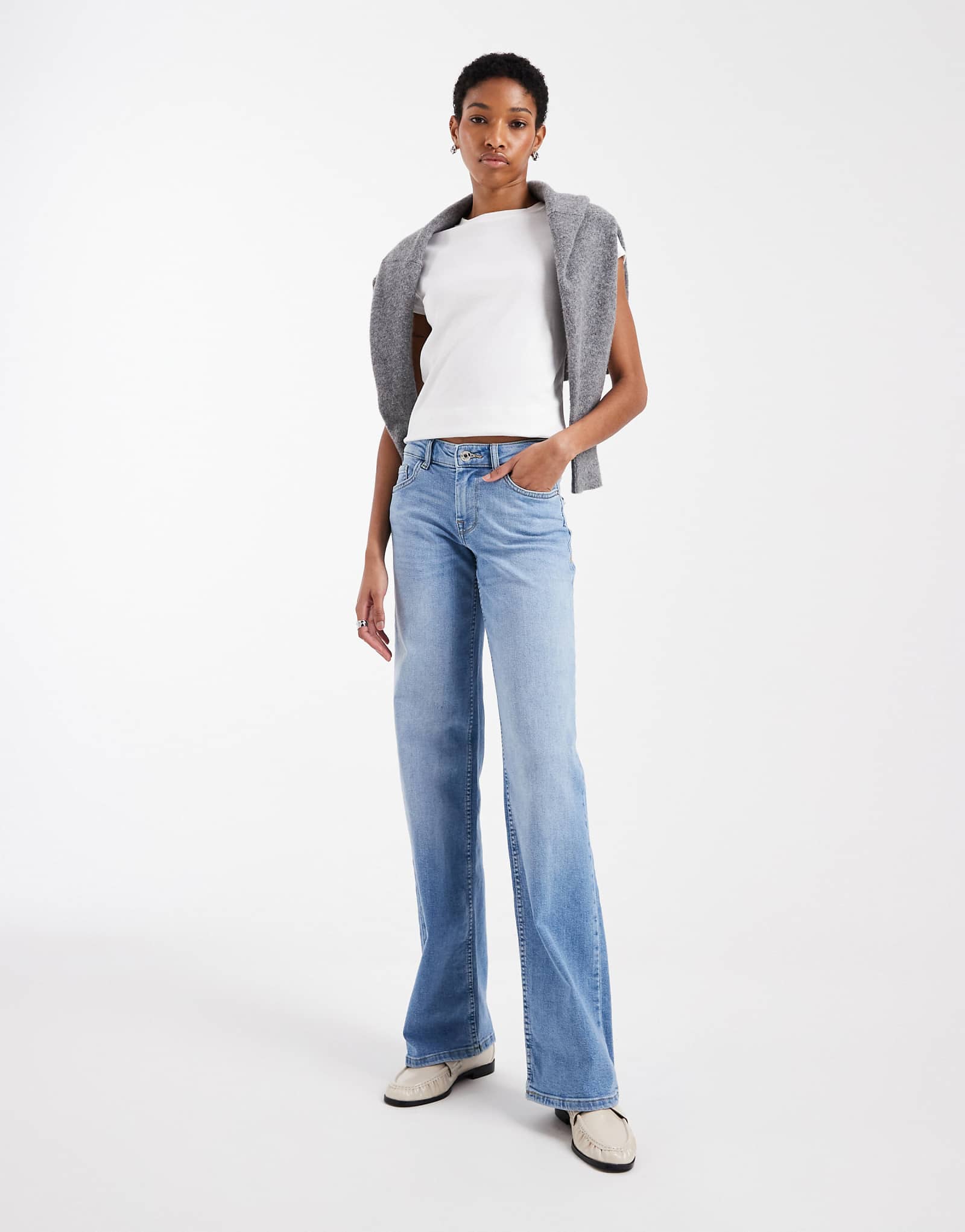 Judy - light blue denim 9790₽