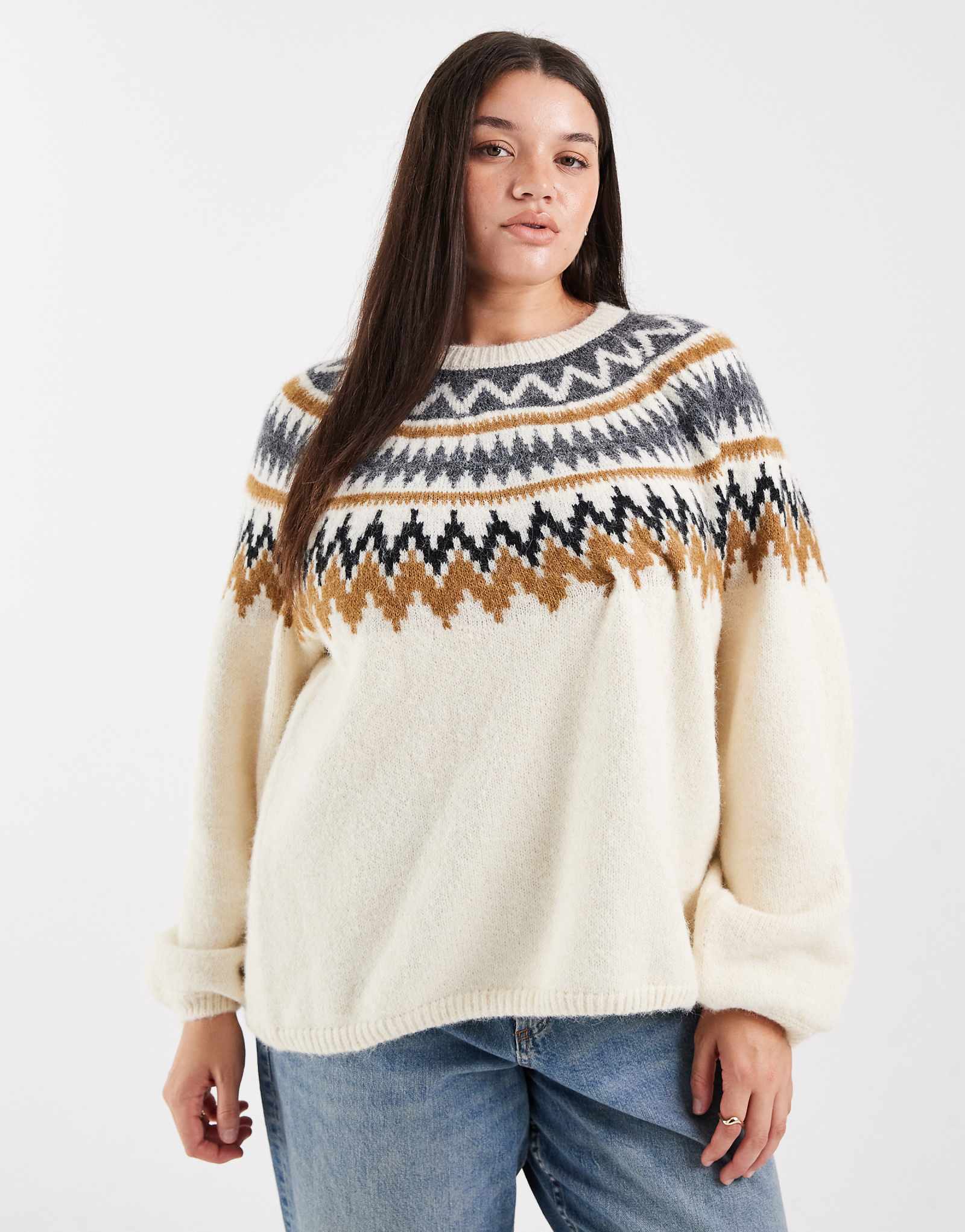 - fair isle beige 3990₽