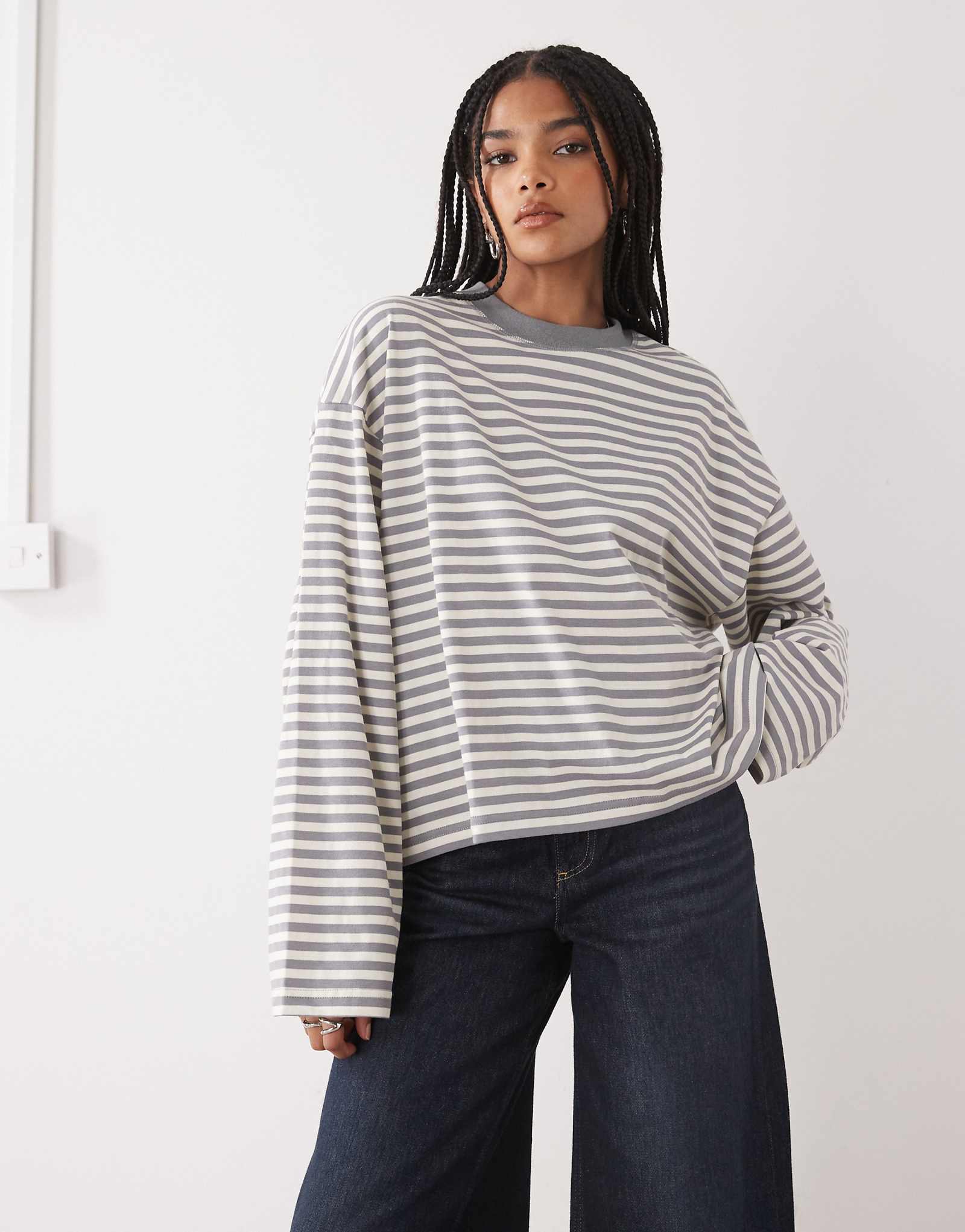Lioness Bloom ash stripe 14990₽