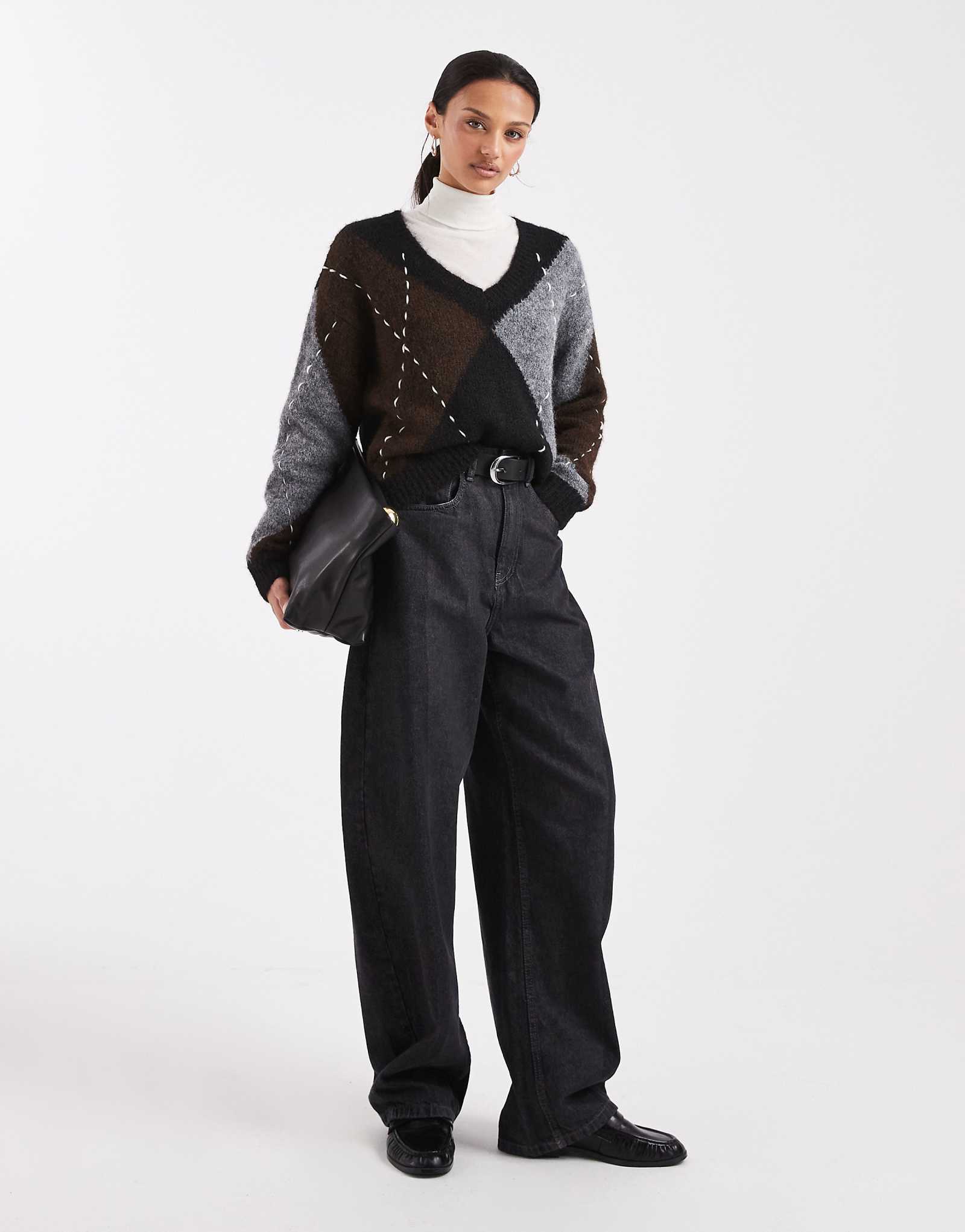 Vero Moda - black w chocolate 14890₽