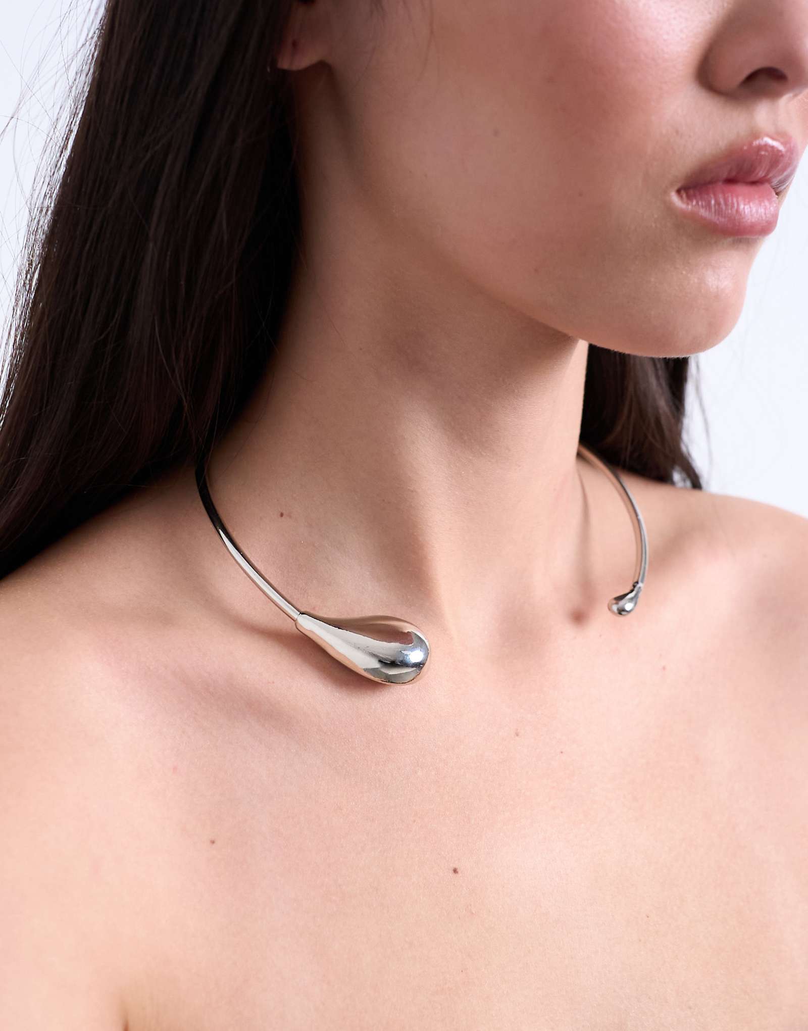 - Topshop Nila teardrop silver 6090₽