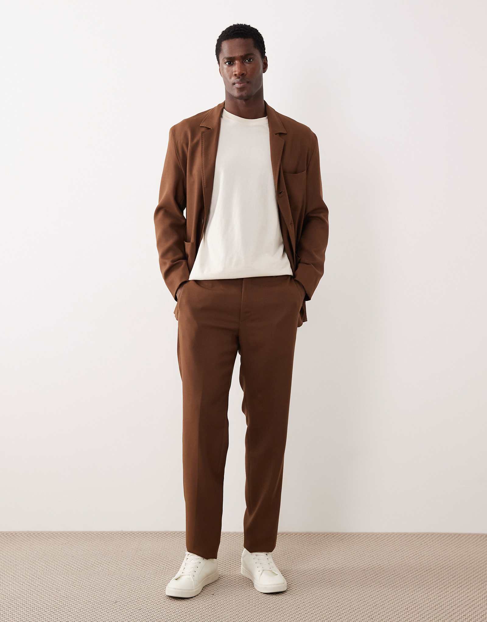 burnt orange 39090₽