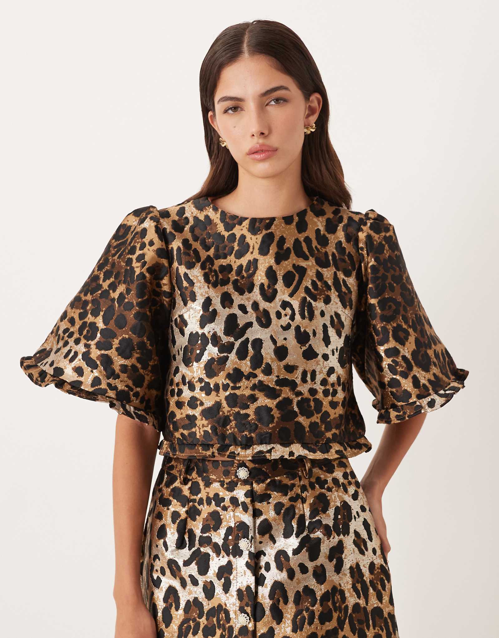 Sister Jane - brown 15590₽