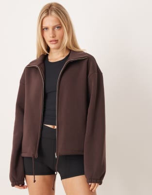 Спортивная флисовая толстовка Gina Tricot из мягкого ворса с застежкой-молнией, коричневого цвета Translated with https://laratranslate.com brown