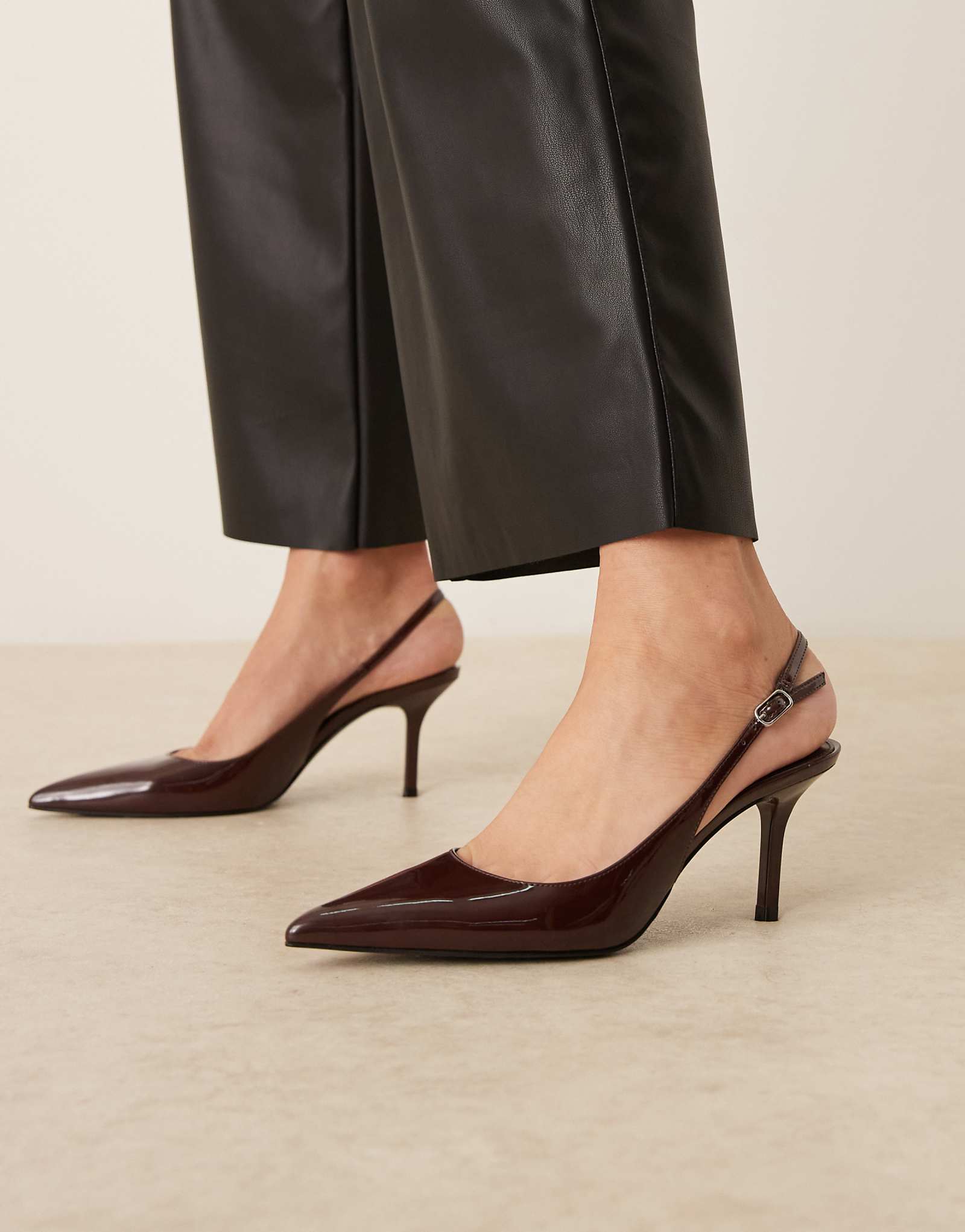 Mango - cherry red 17390₽