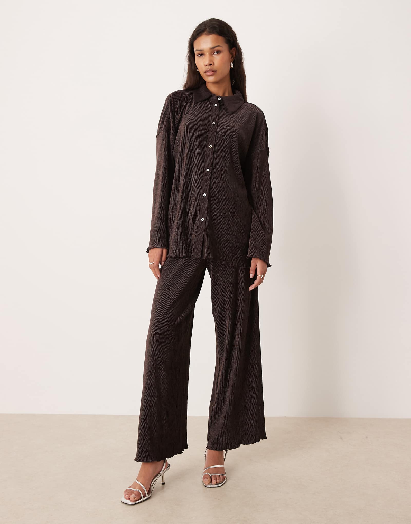 AWARE - chocolate plum 13490₽