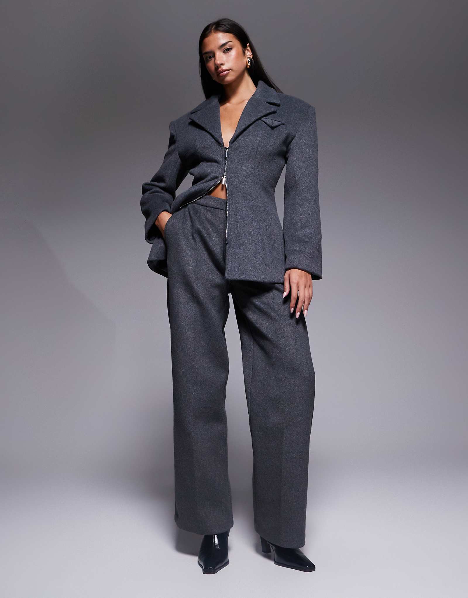 Wanderdoll Hansa - charcoal 30090₽
