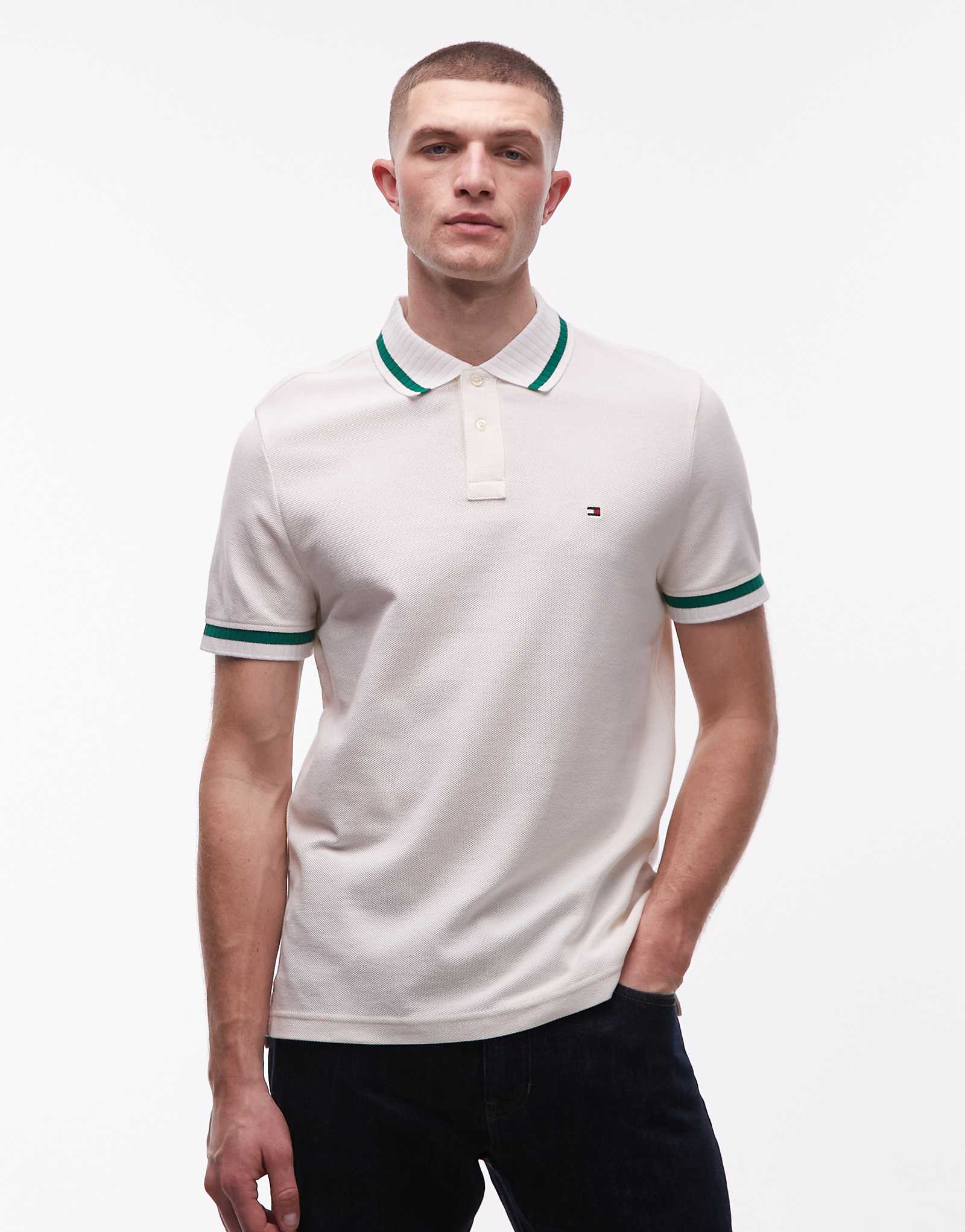 Tommy Hilfiger ivory petal 21690₽