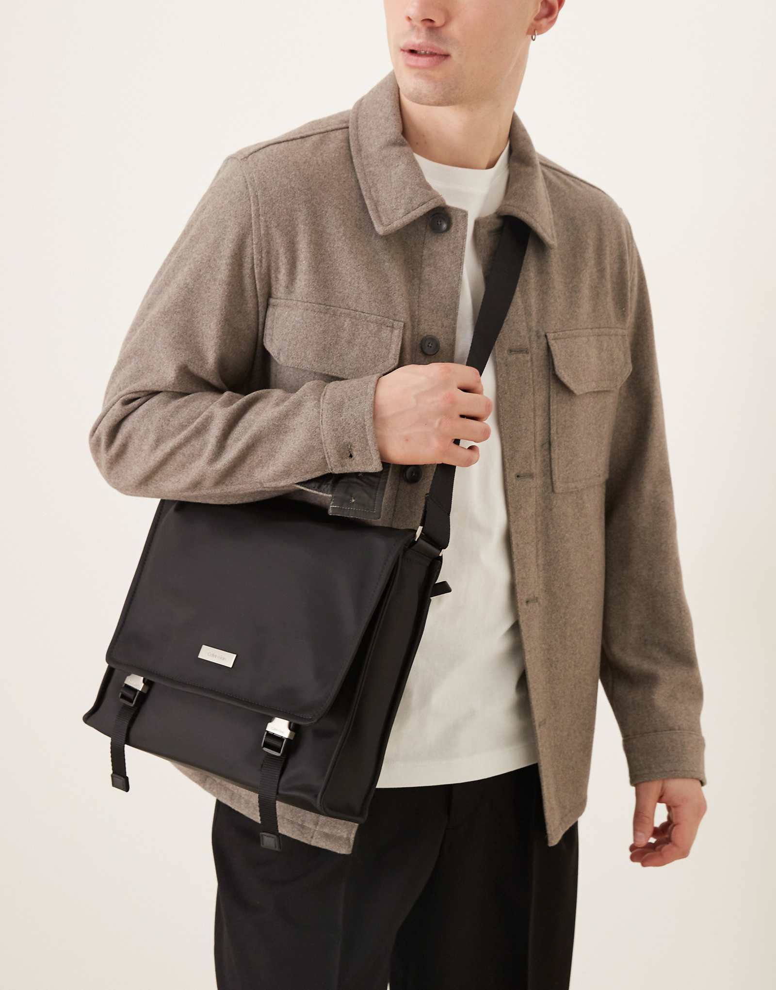 - Calvin Klein Jeans black 25990₽