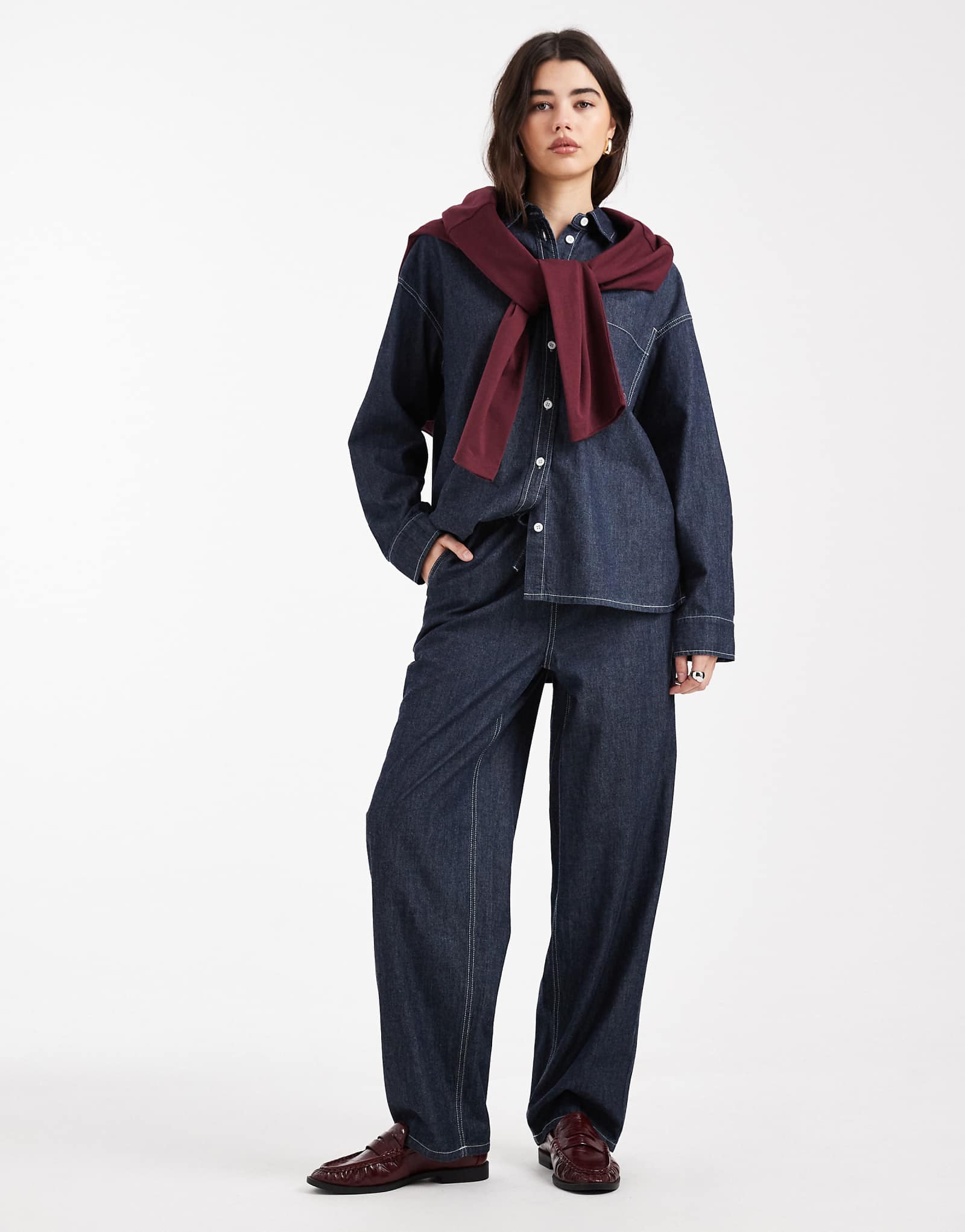 Object Gina barrel - dark blue denim 17390₽