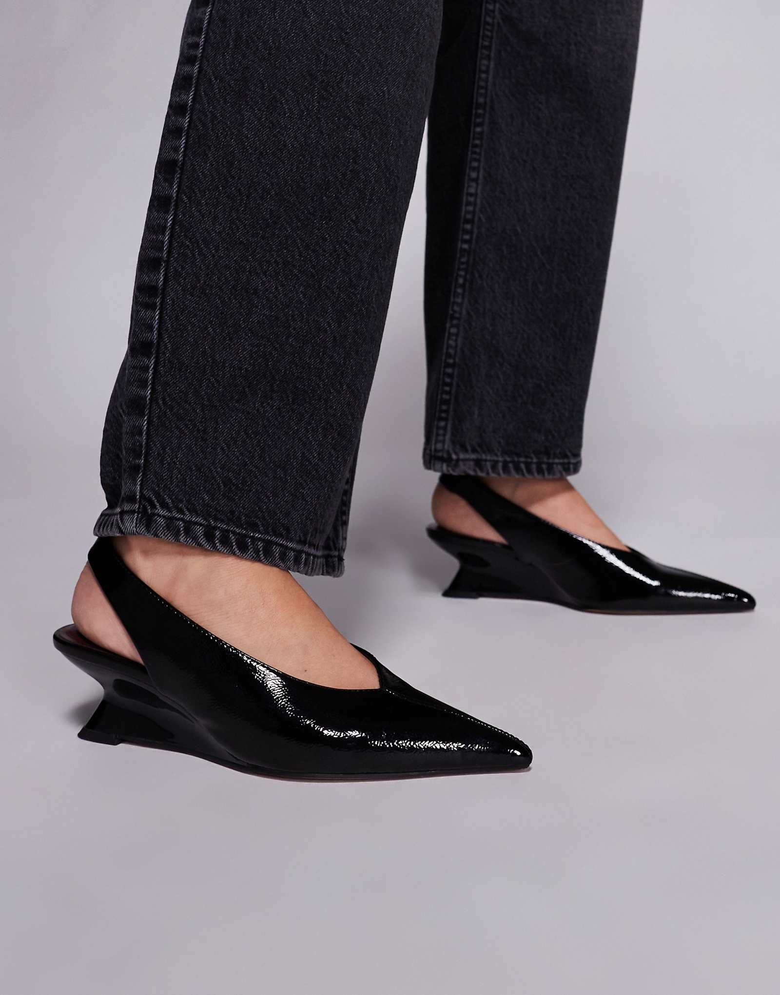 Sierra ASOS DESIGN black 12990₽