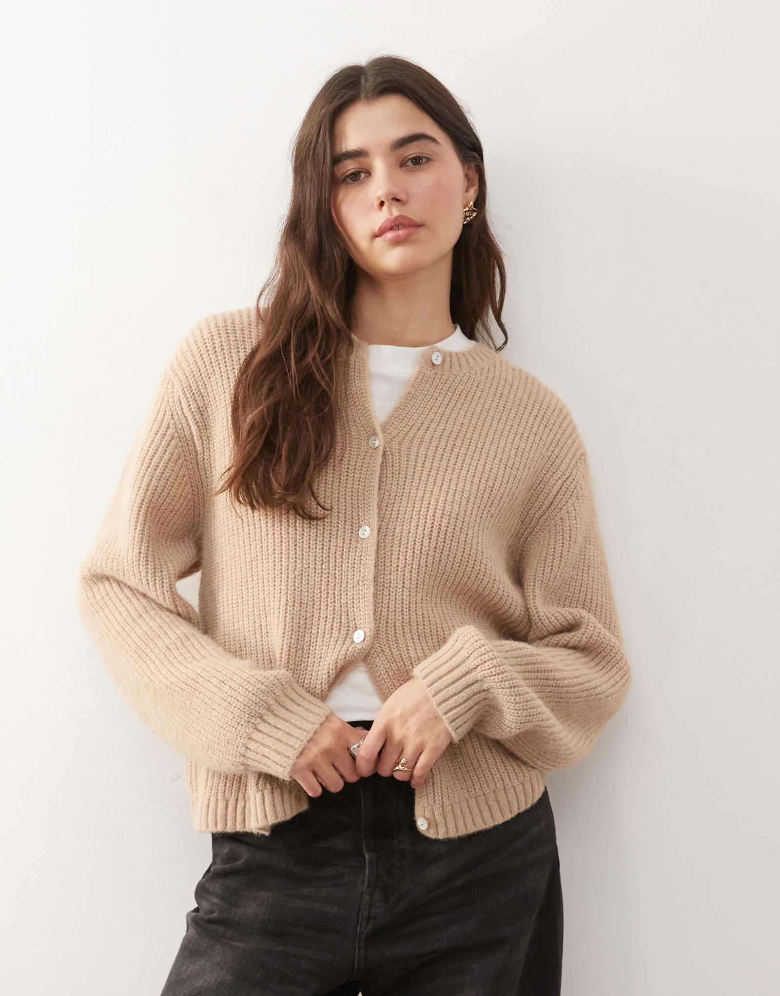 Monki beige 12790₽