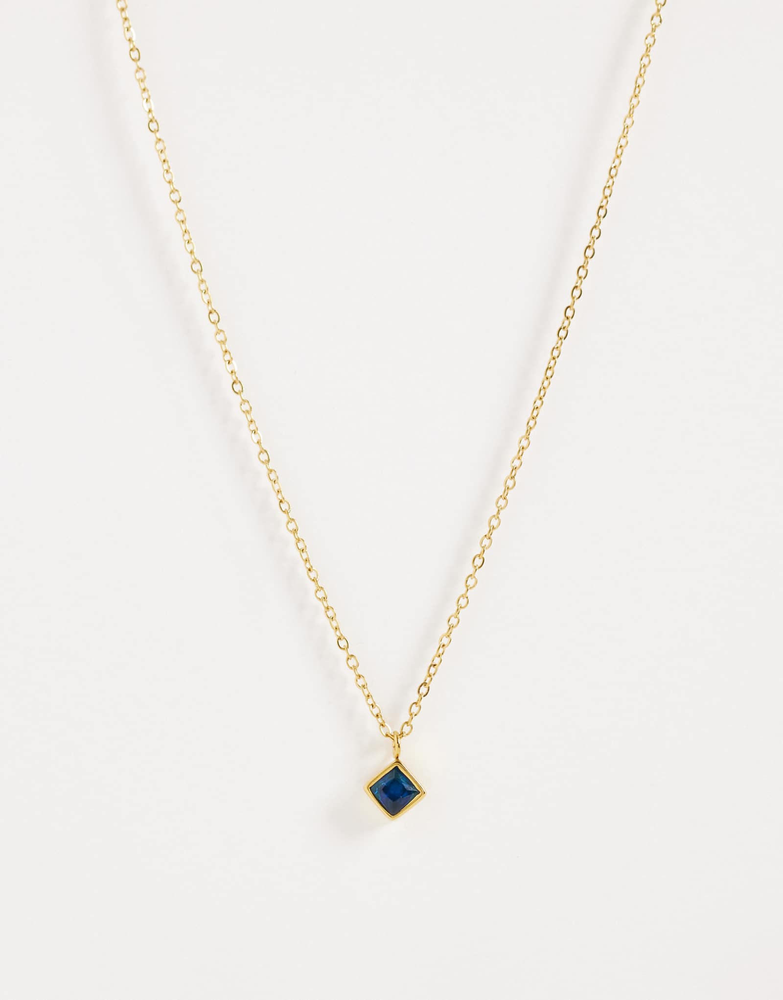 ASOS DESIGN gold 6490₽