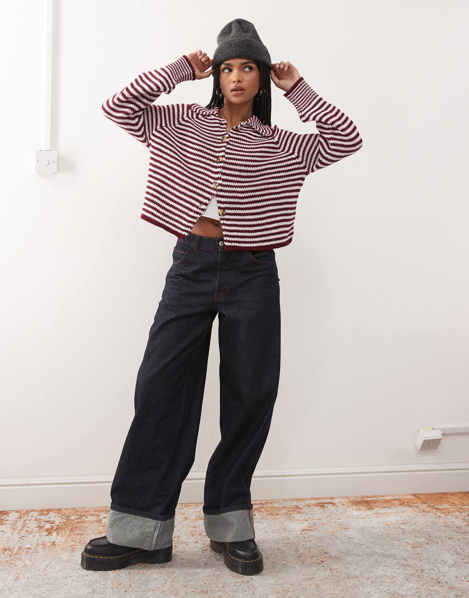 pink stripe 11890₽