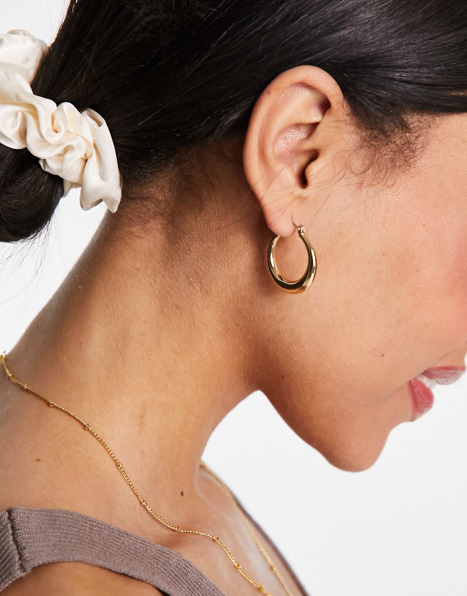 - Weekday Mija gold 3690₽