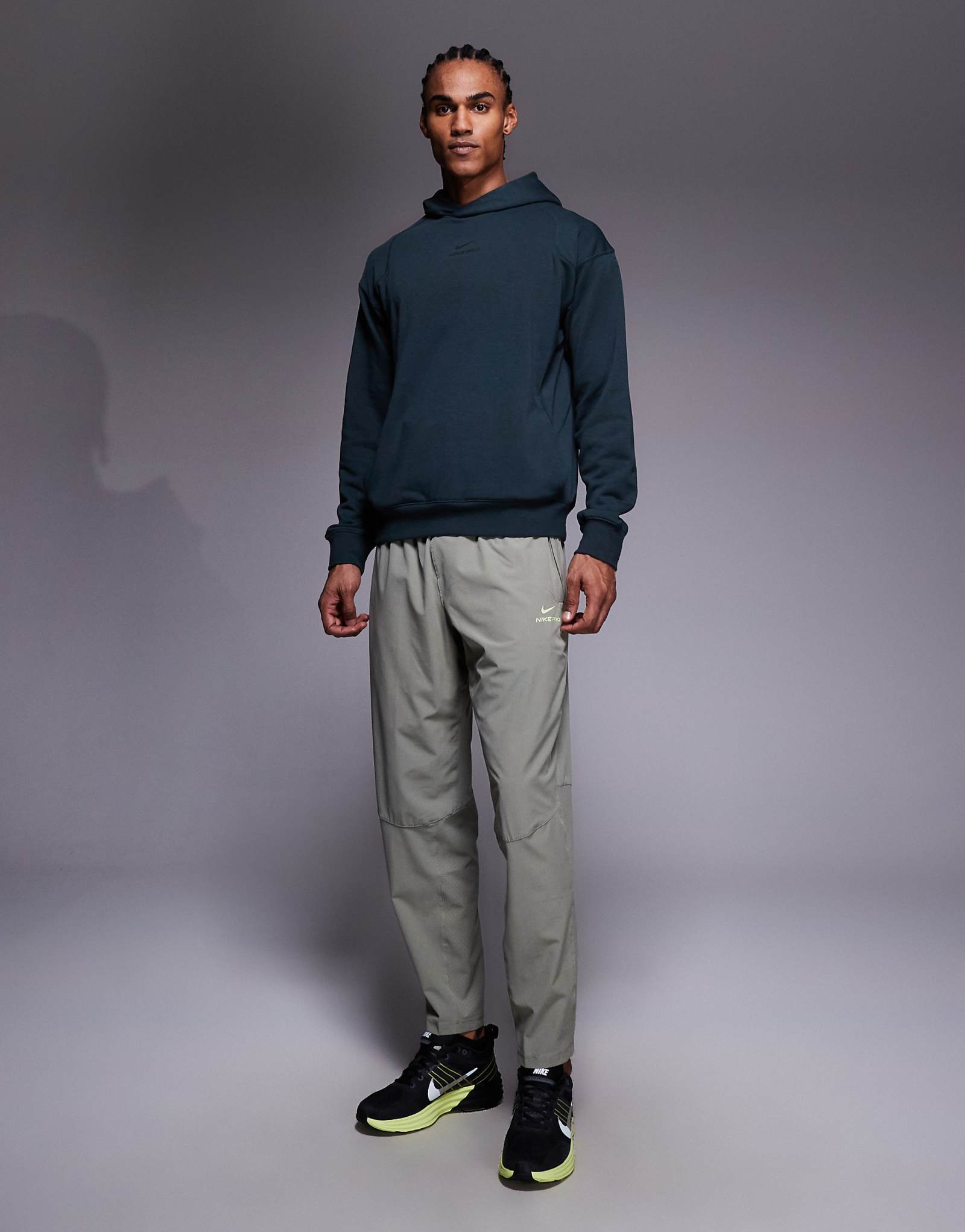 Nike Pro Training Dri-FIT   green