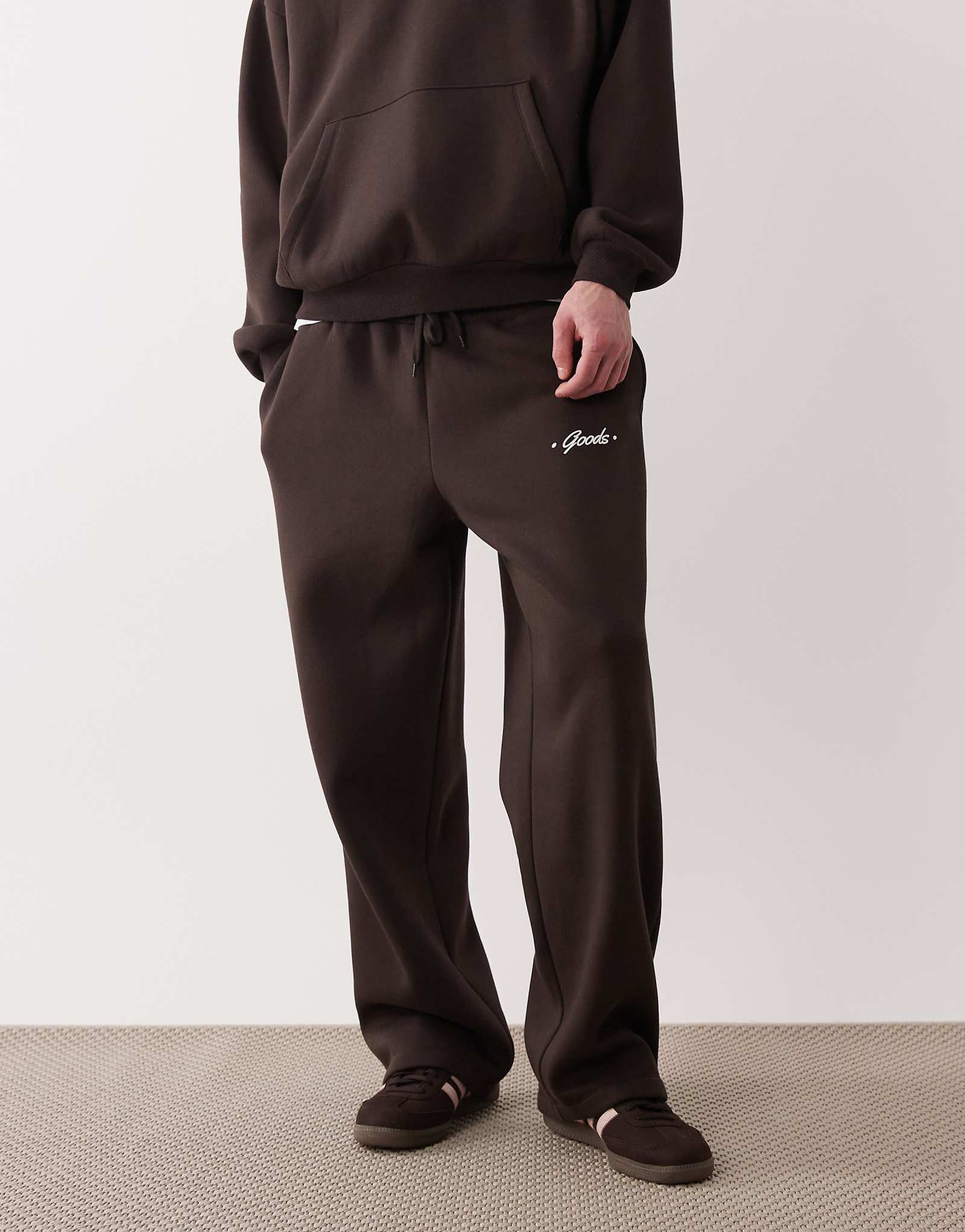 ASOS DESIGN - brown 10390₽