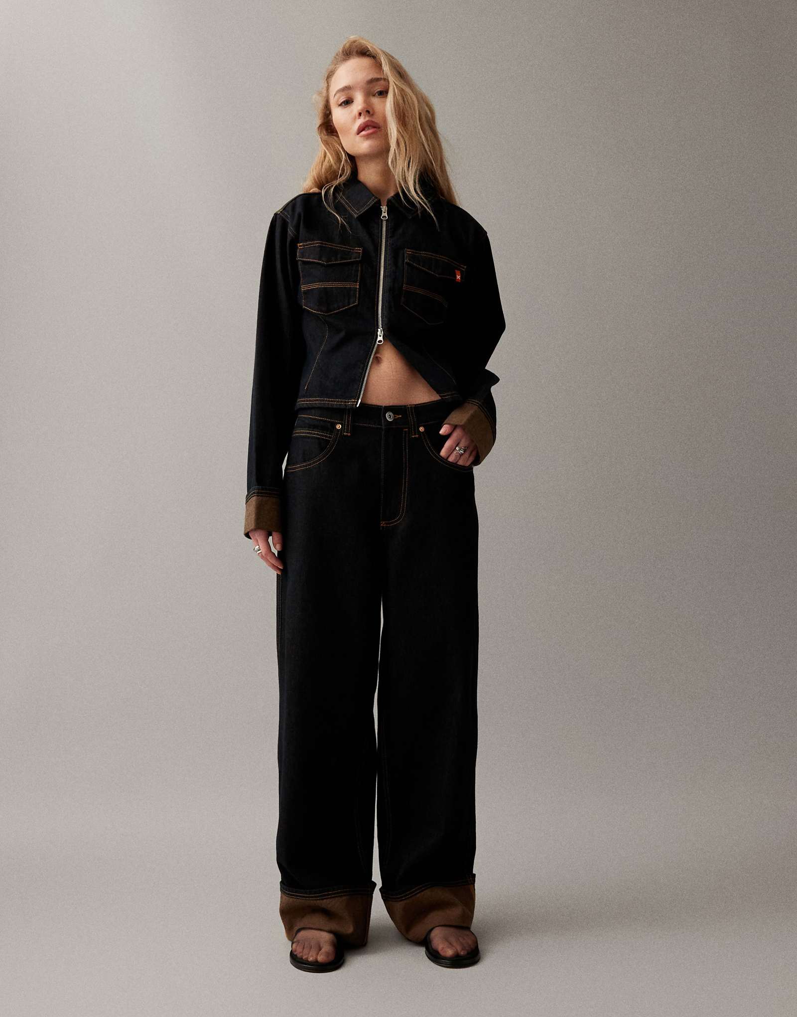 COLLUSION - dark blue 13490₽