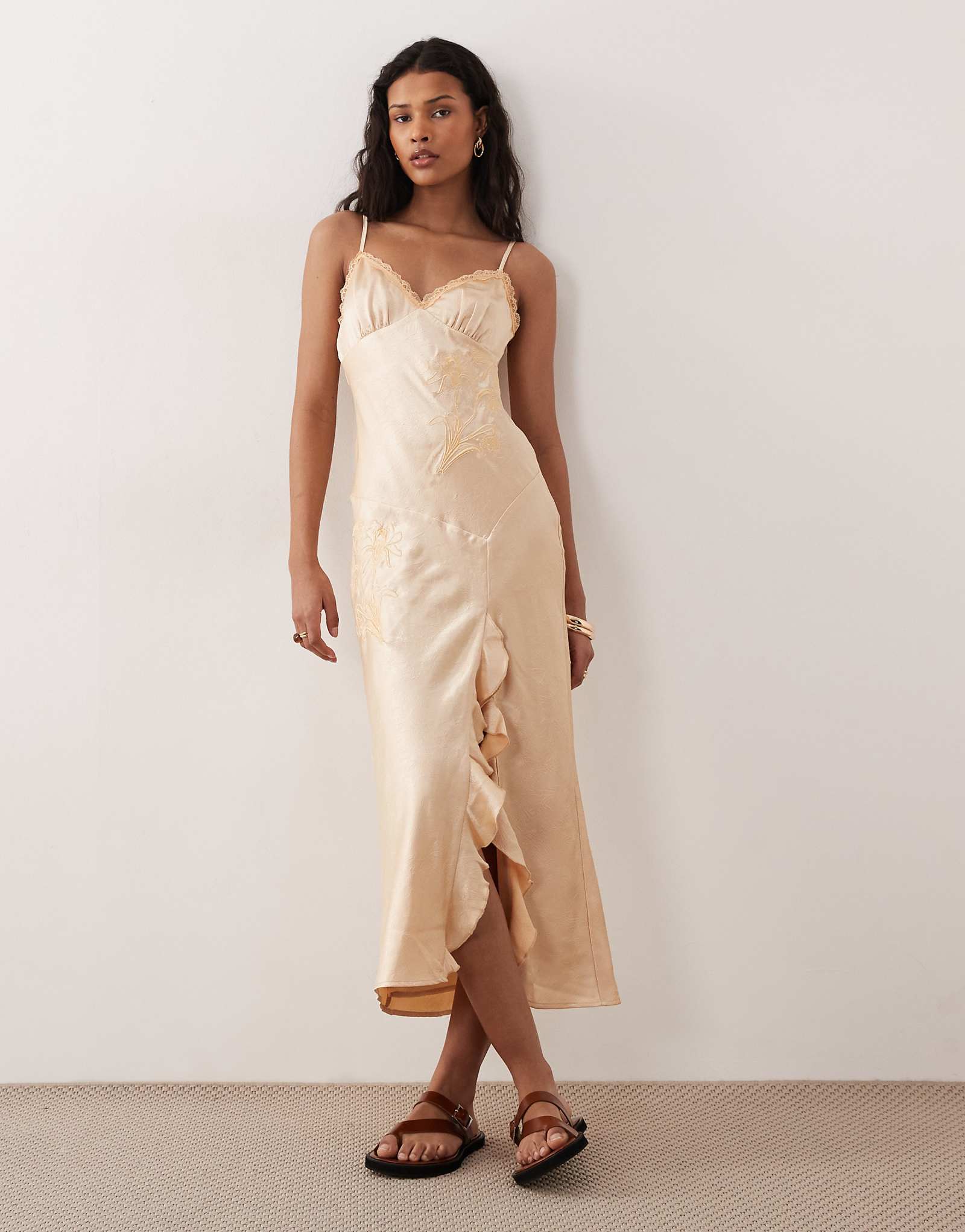 Kiss The Sky Helena apricot 20490₽