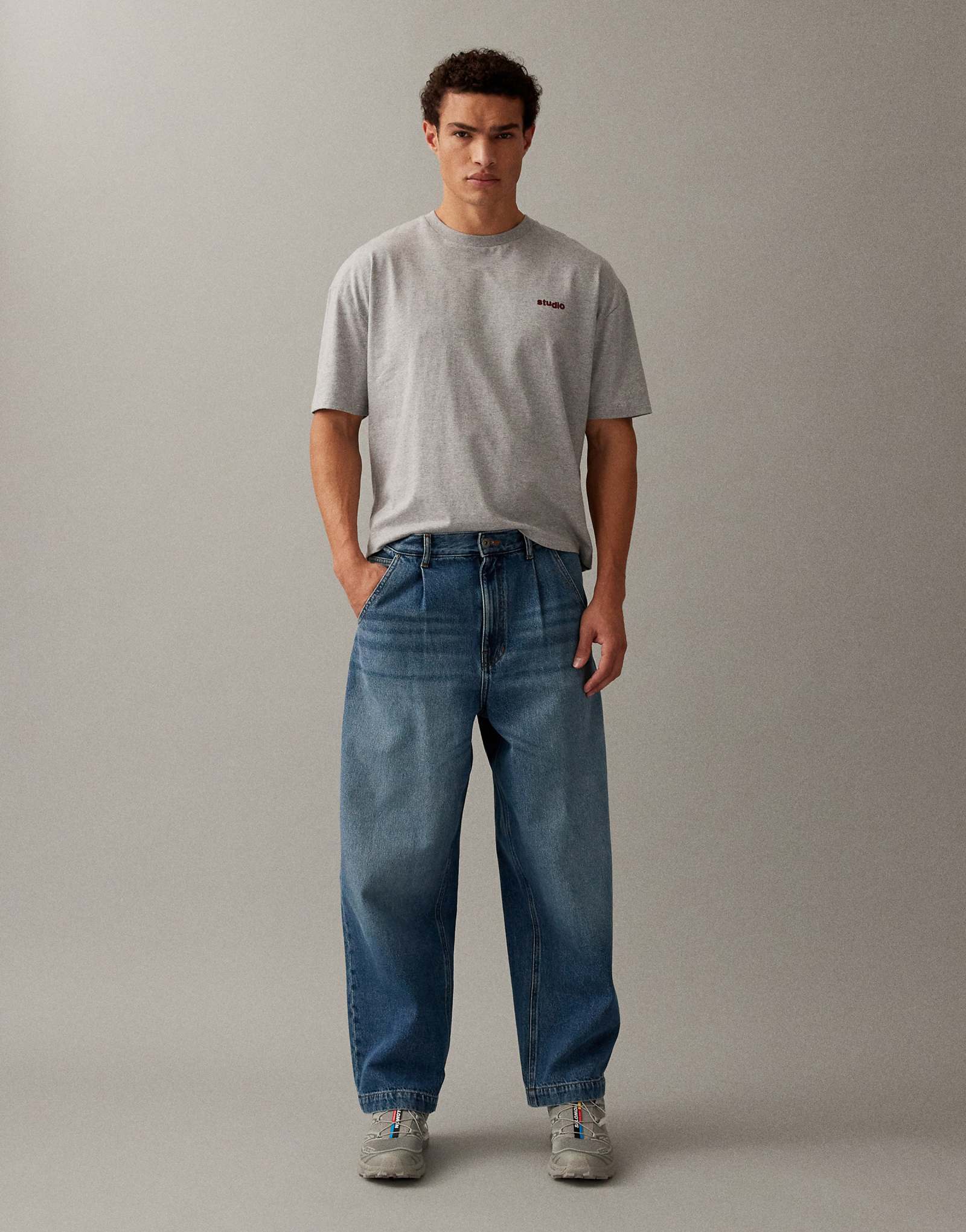 ASOS DESIGN - mid washed blue 10390₽