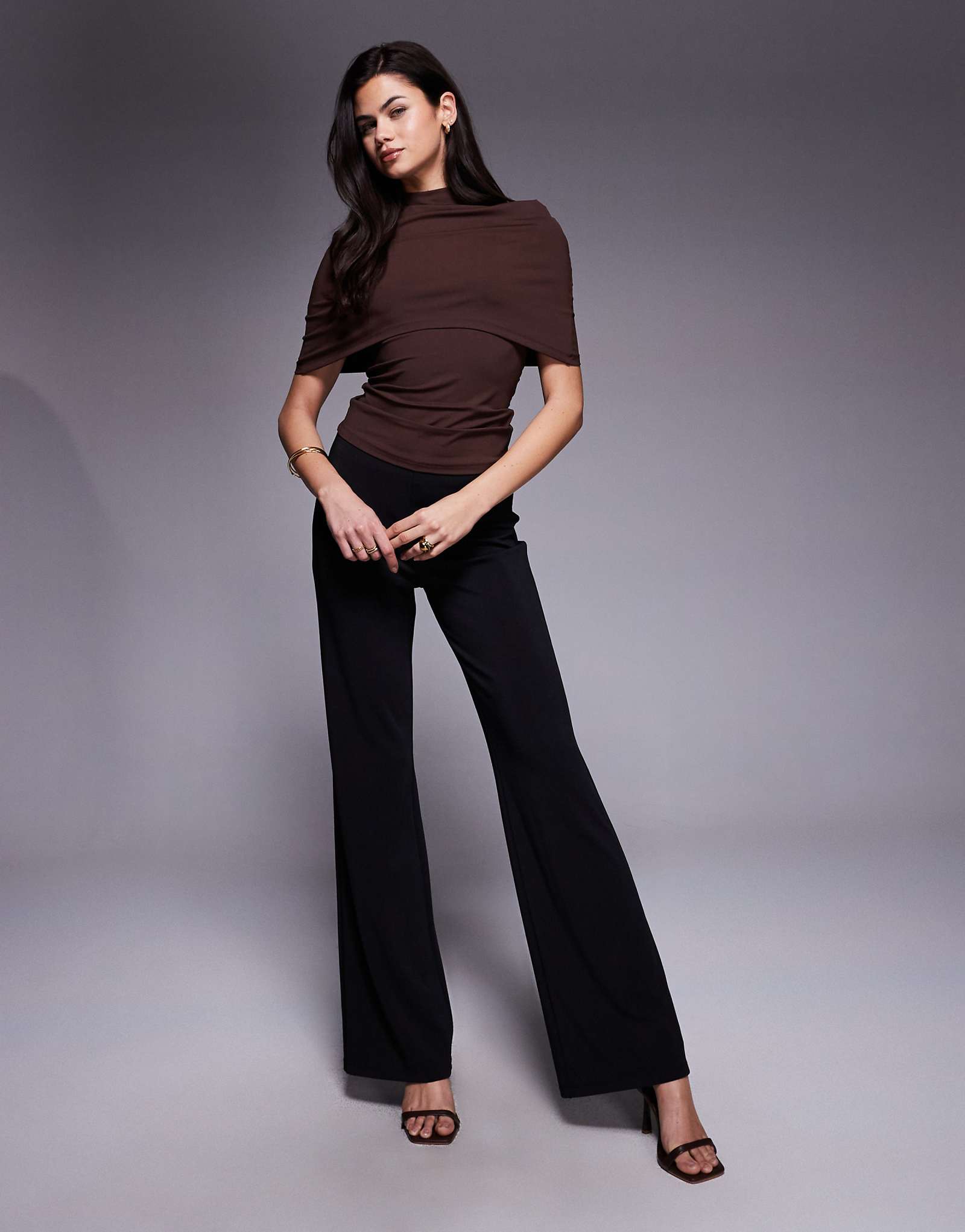 - ASOS brown 10390₽