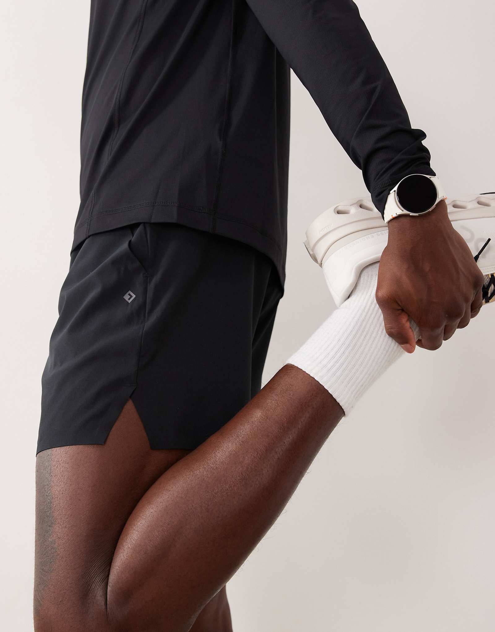 Abercrombie - Fitch YPB 12990₽