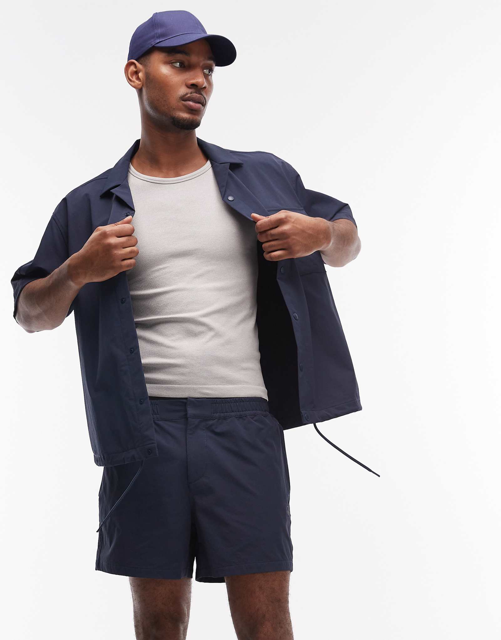 ASOS DESIGN motionMAX - - 10890₽