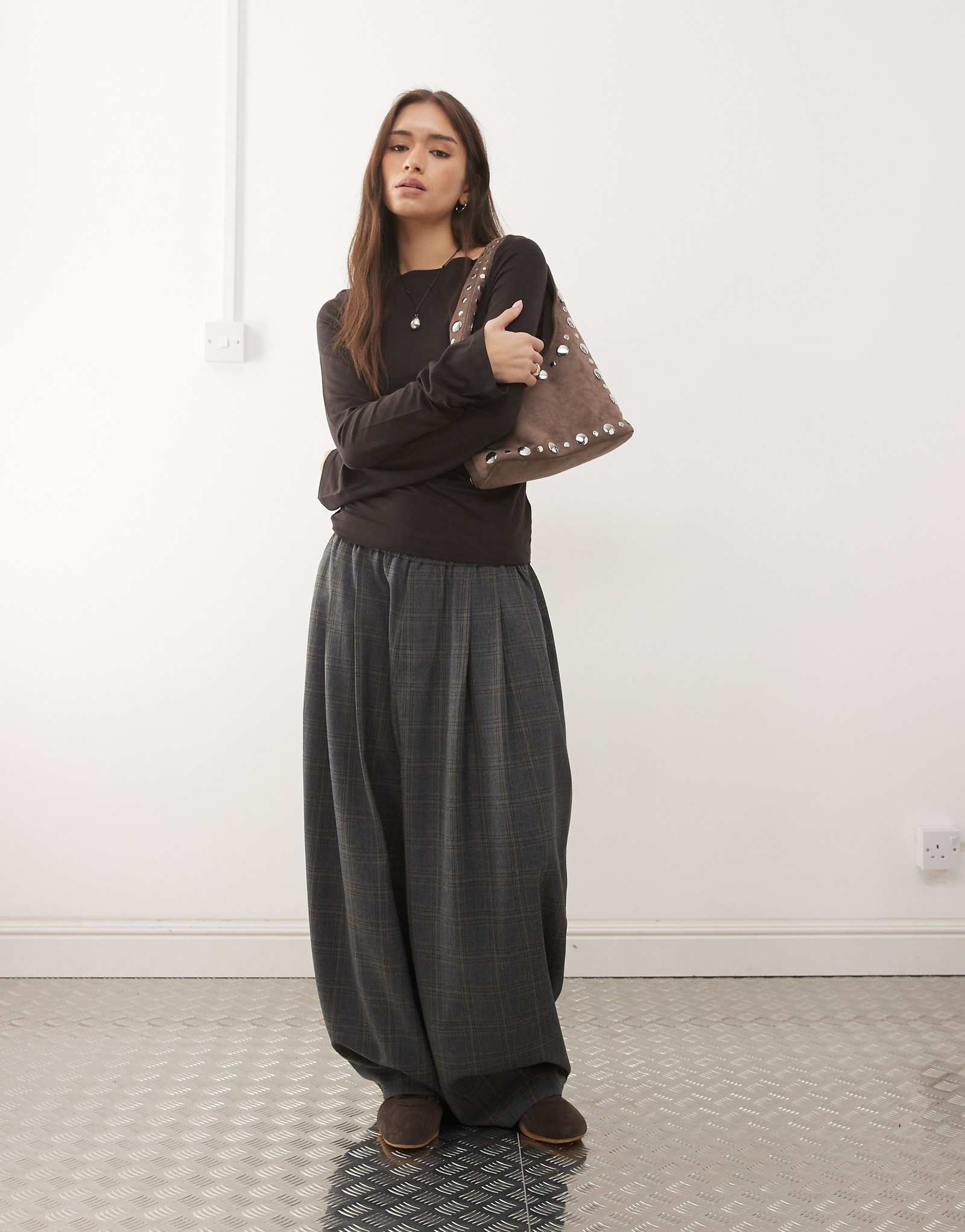 - COLLUSION XL 14090₽