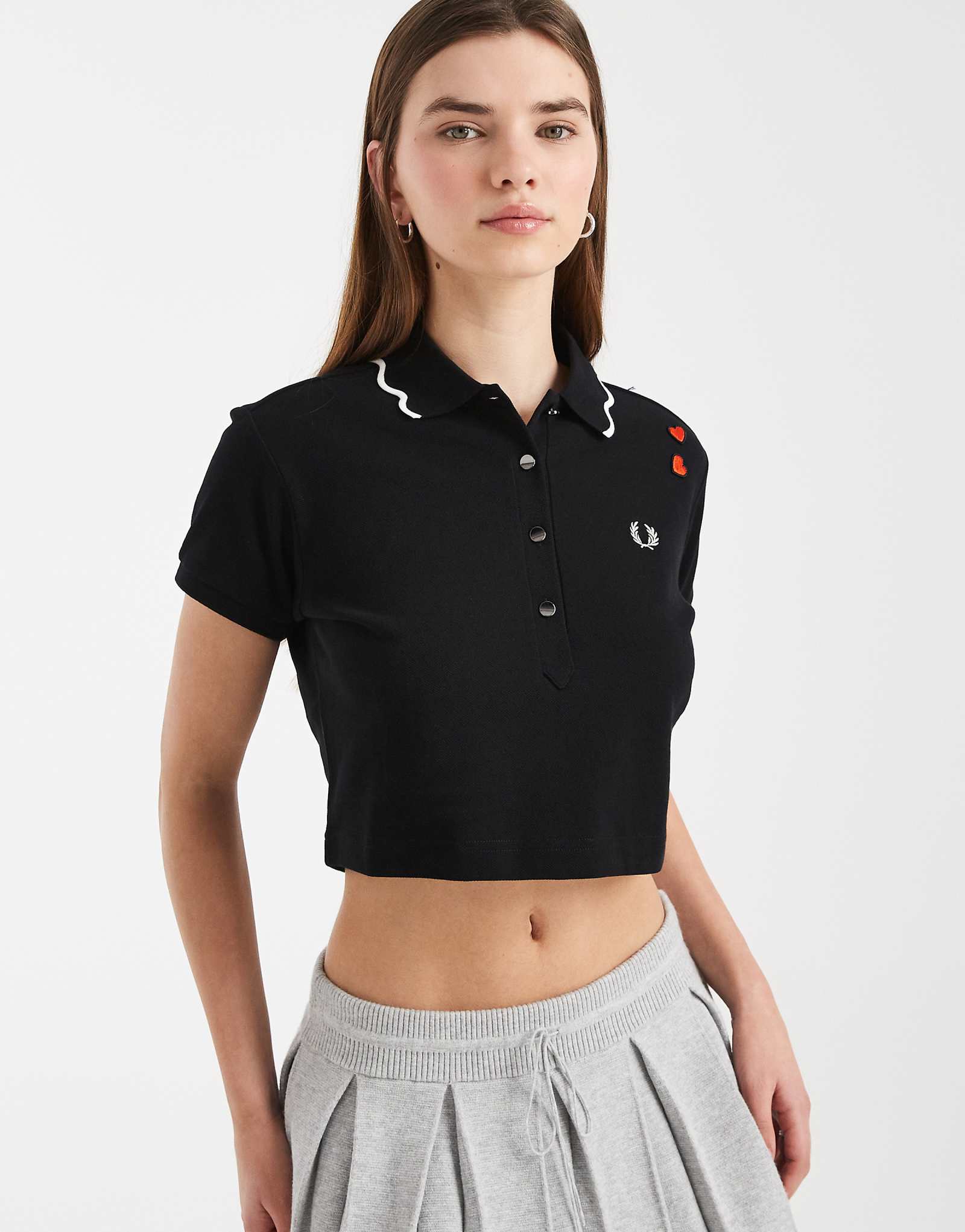 - Fred Perry 31090₽