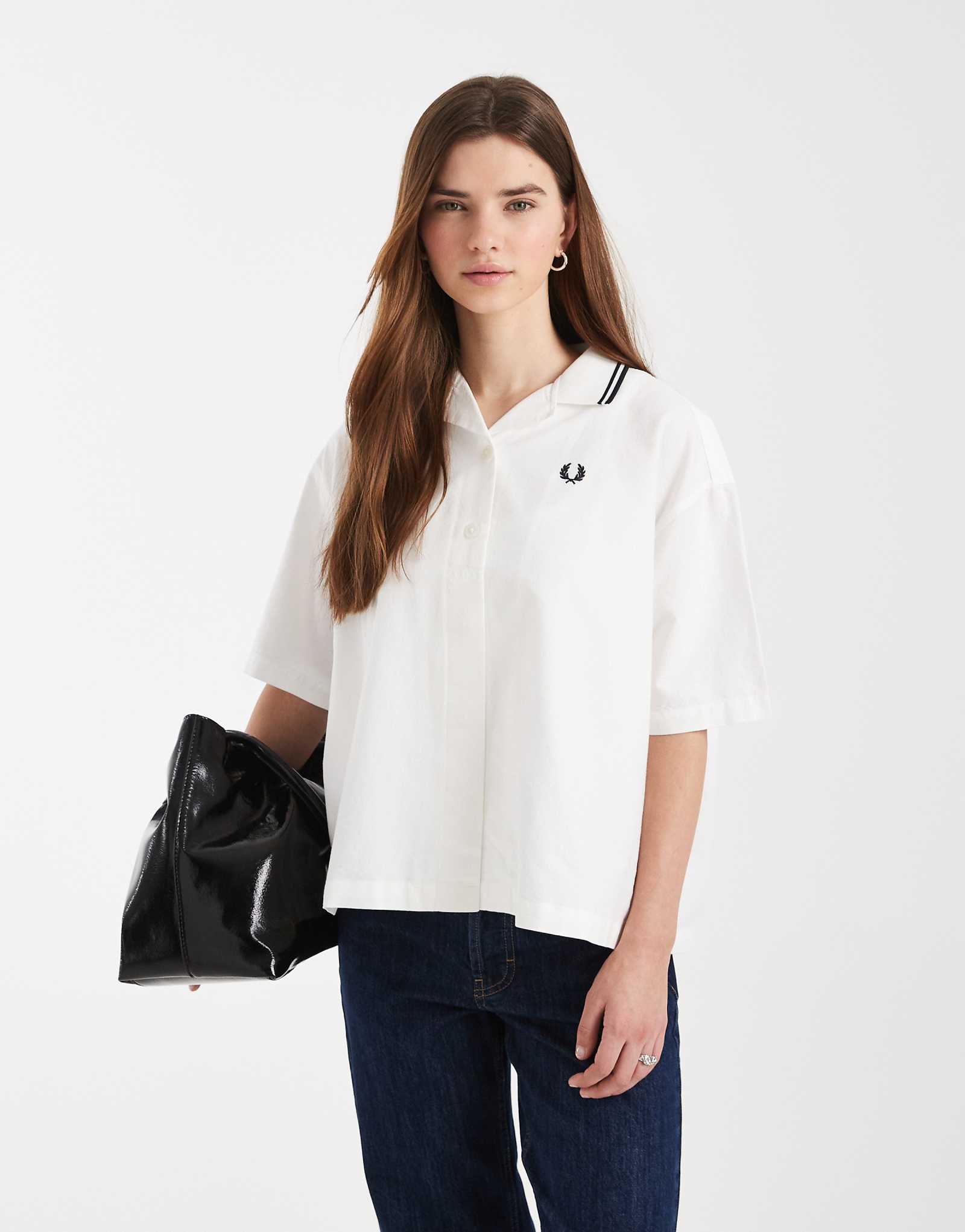 Fred Perry 31090₽