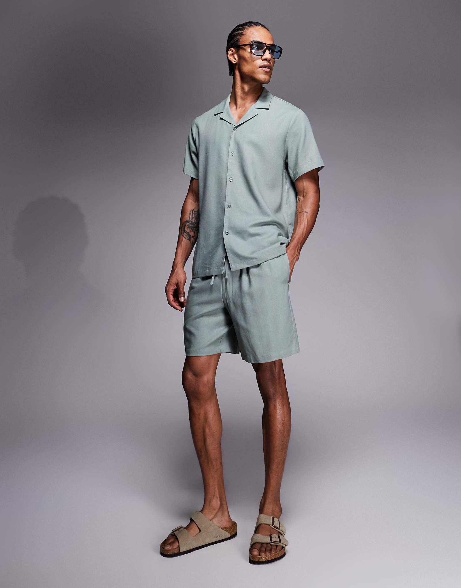 South Beach - 9590₽