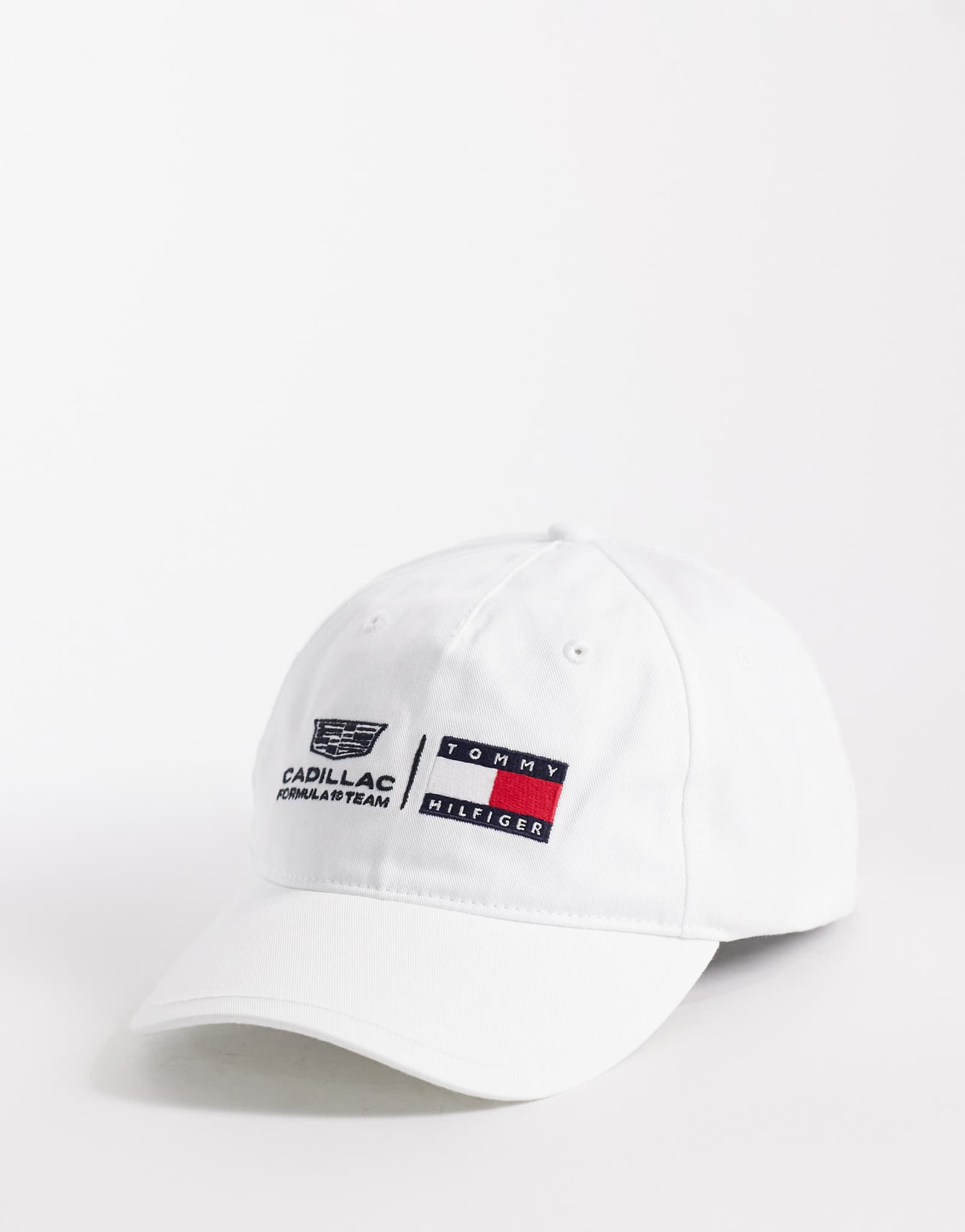 Tommy Hilfiger x Cadillac F1 12790₽