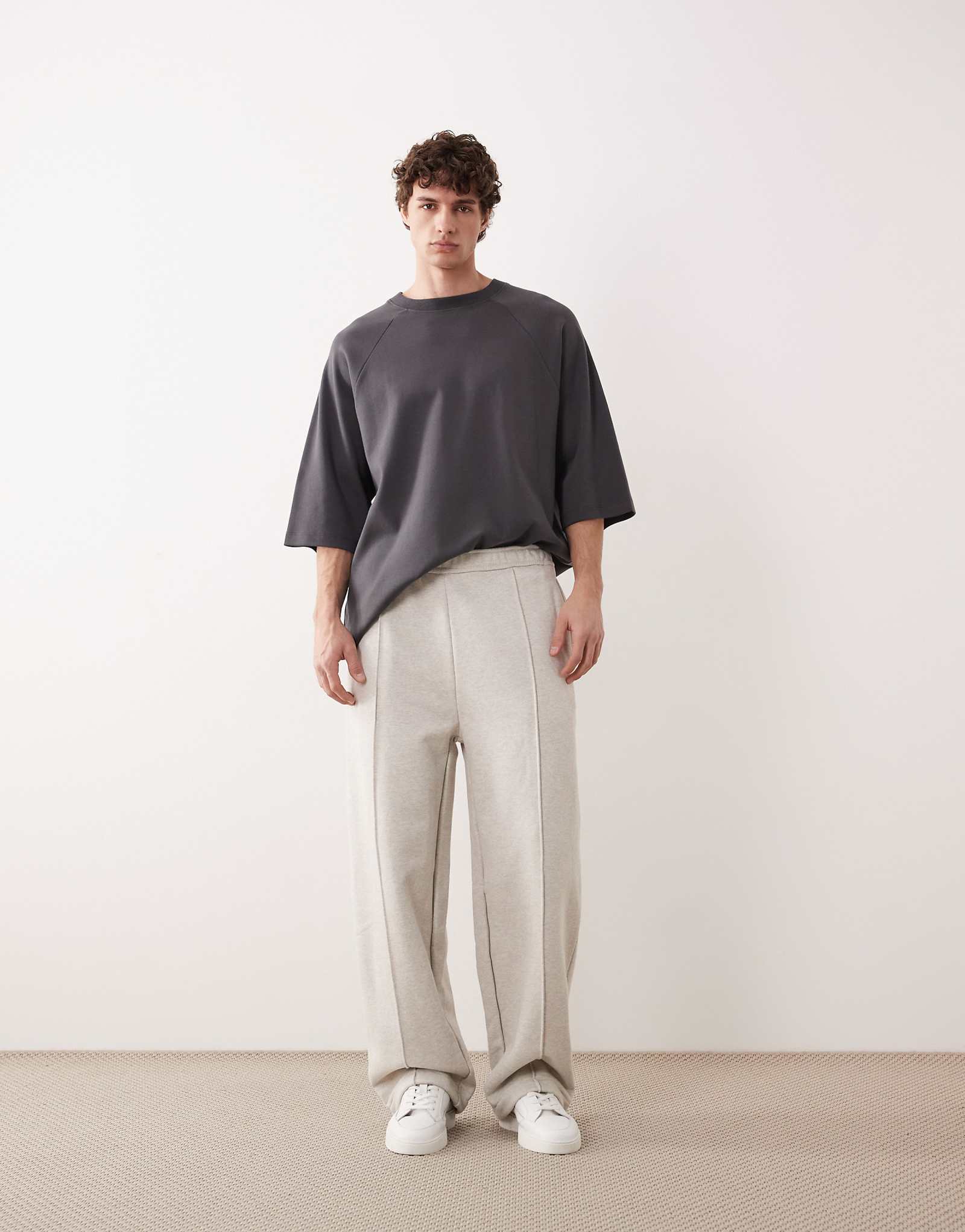 ASOS COLLECTIVE - 15290₽