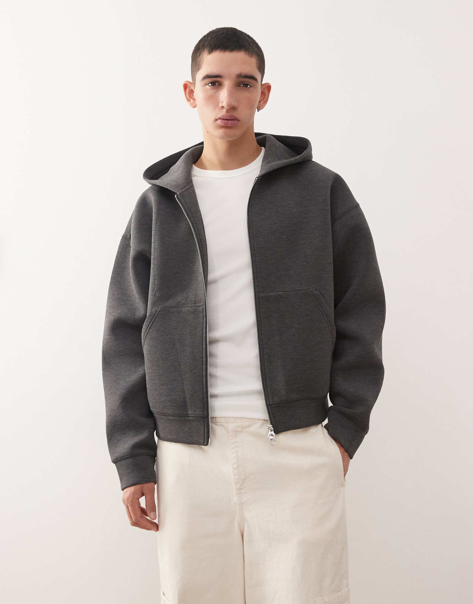 Weekday Simon -- 18490₽