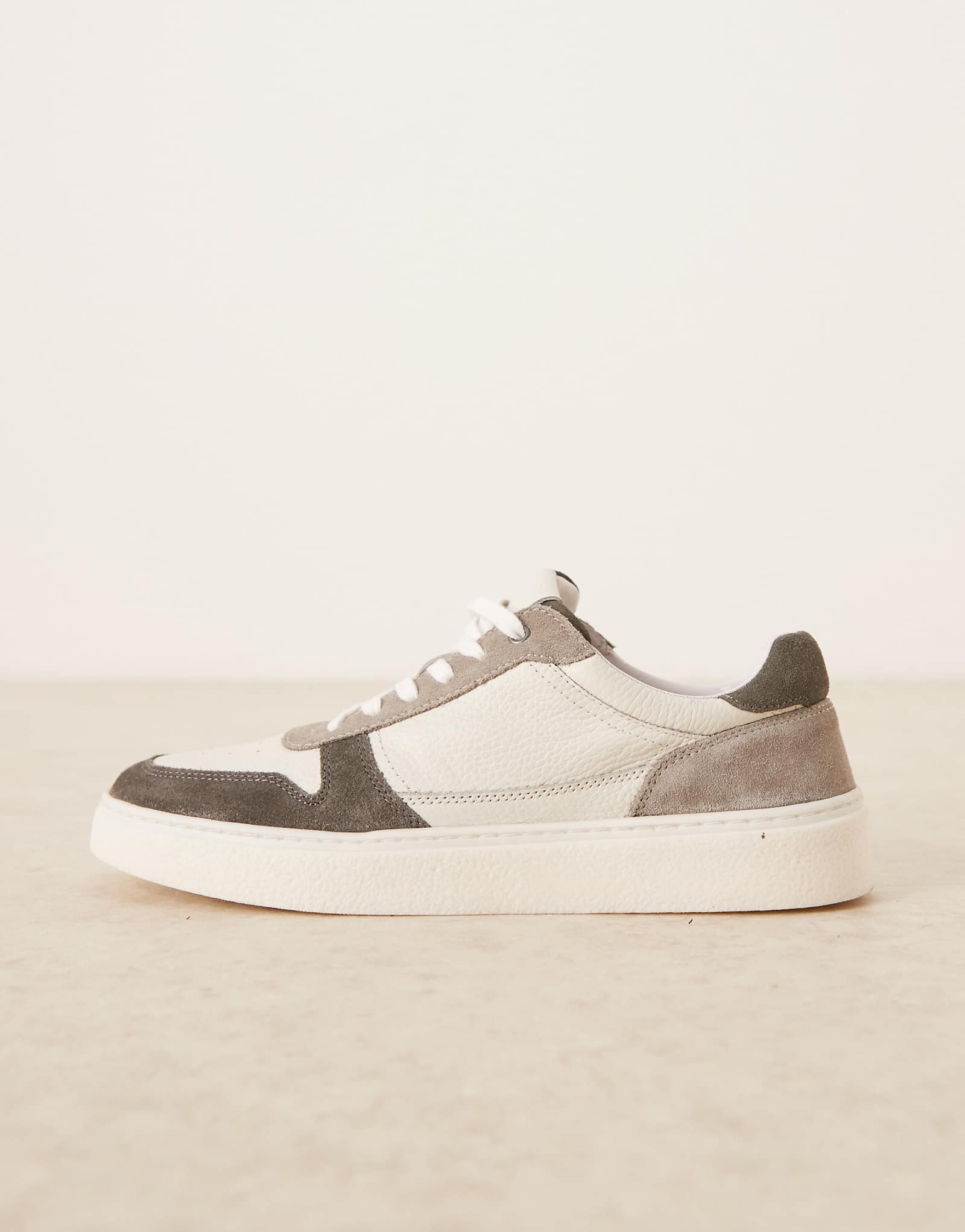ASOS 15490₽