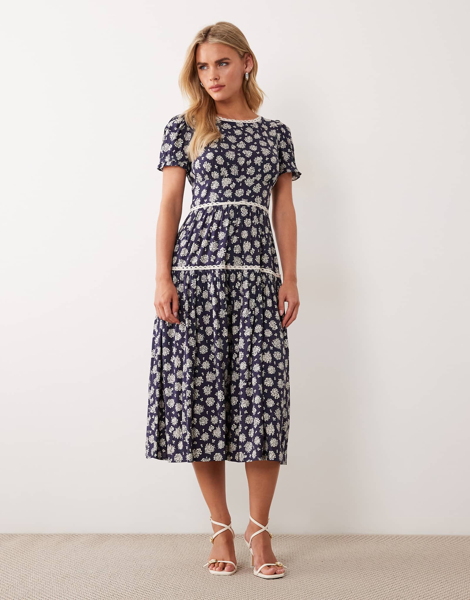 Nobodys Child Petite Dara - 26590₽