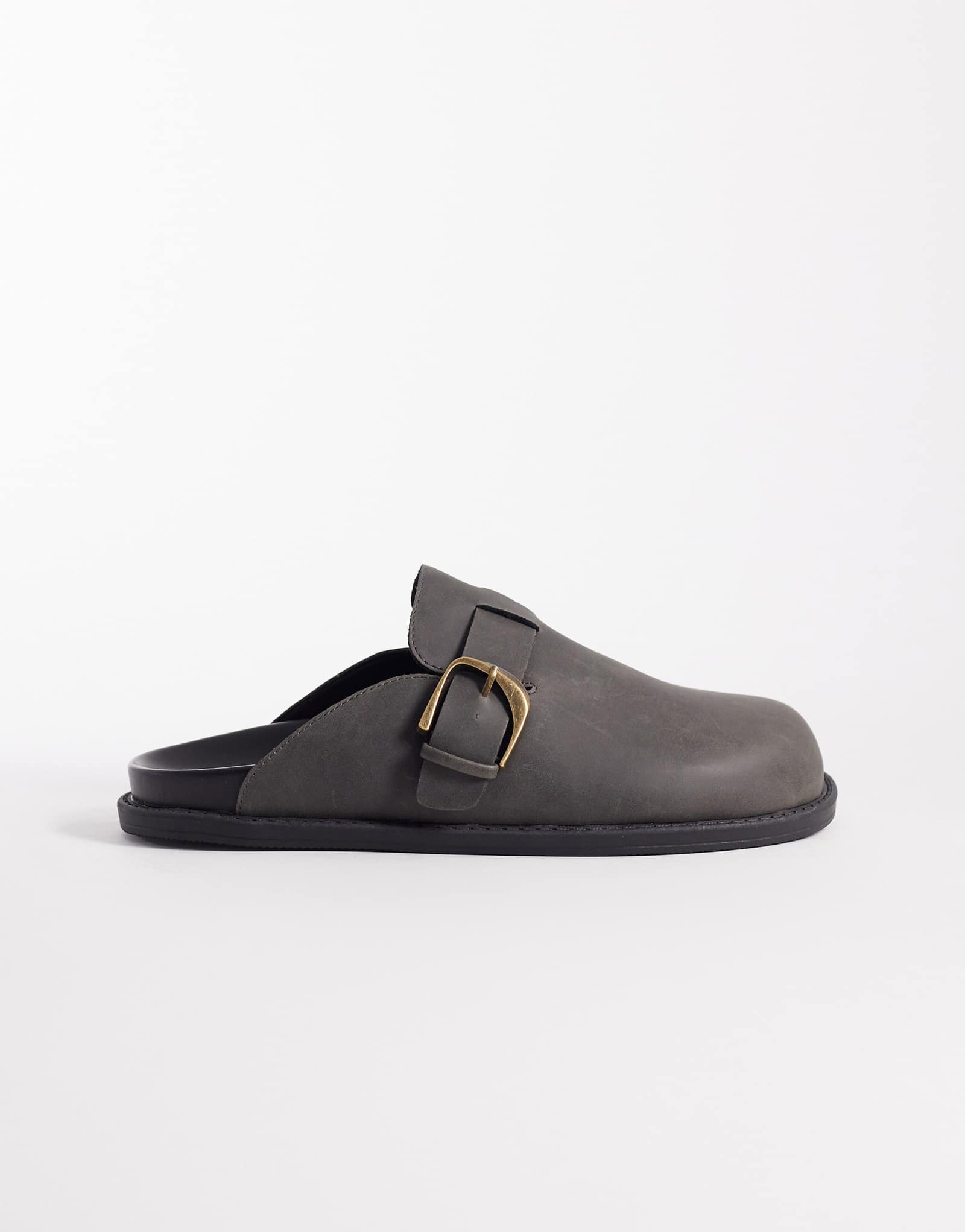 ASOS 11590₽