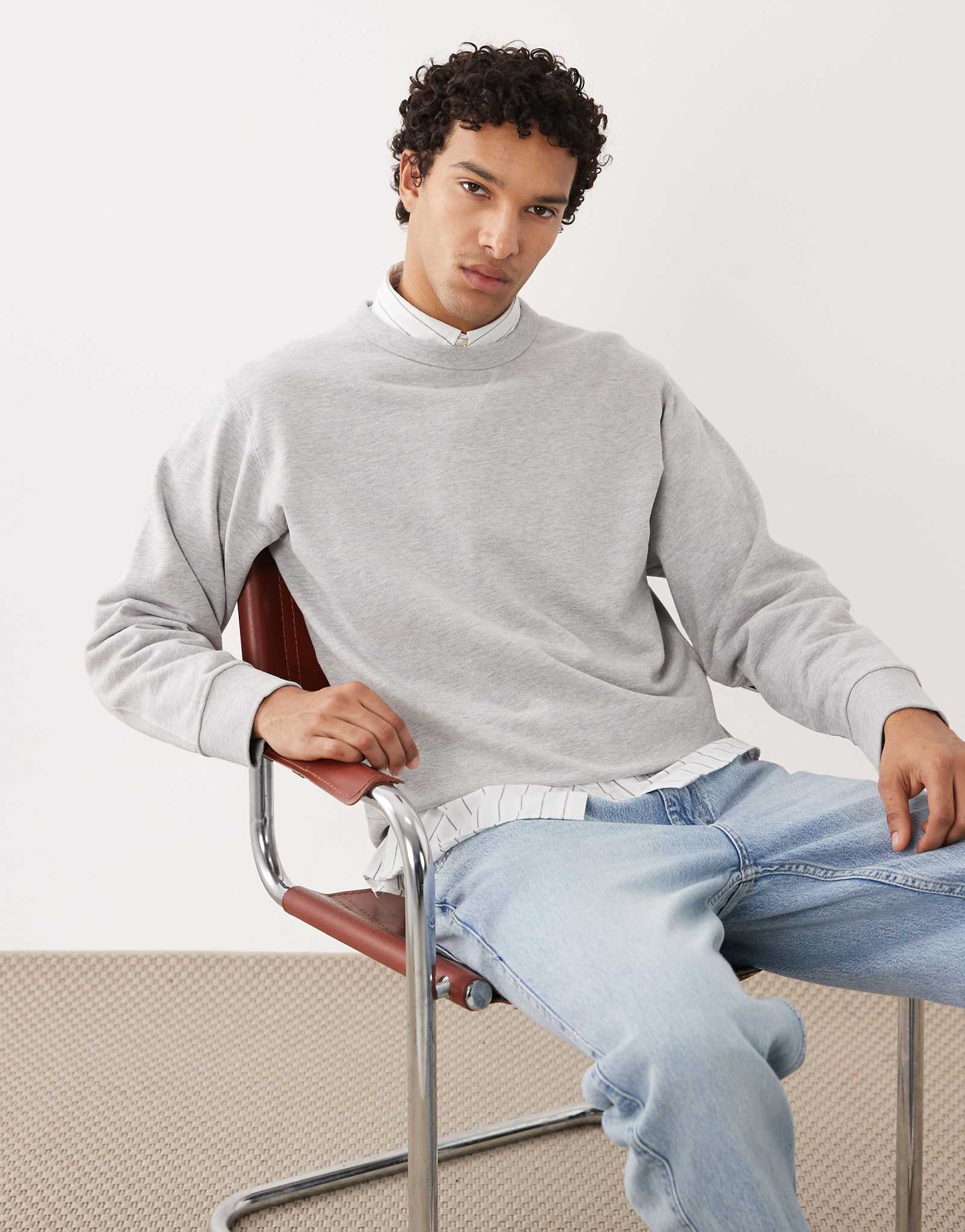 Selected 100 15690₽