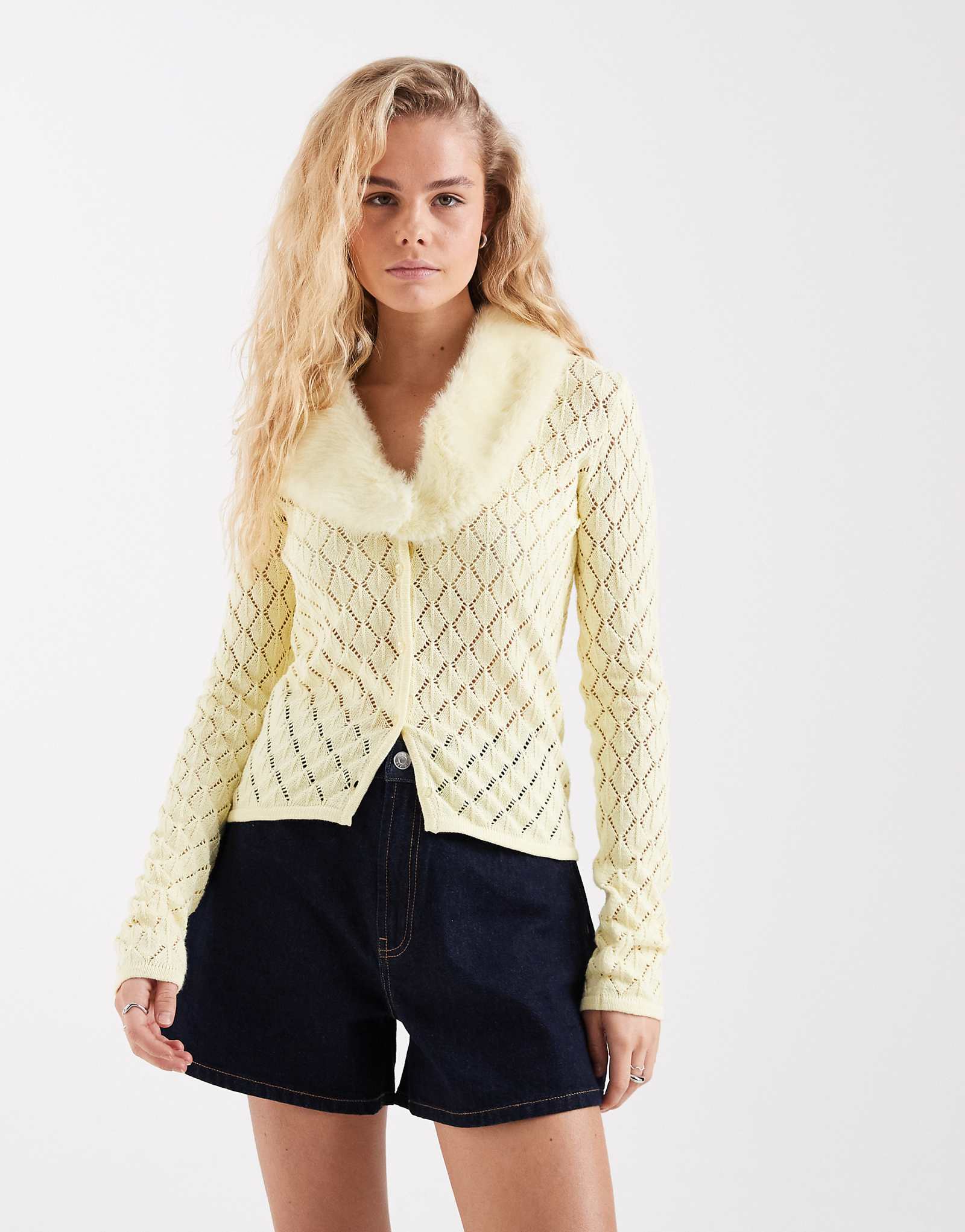 House of Sunny Peggy       -