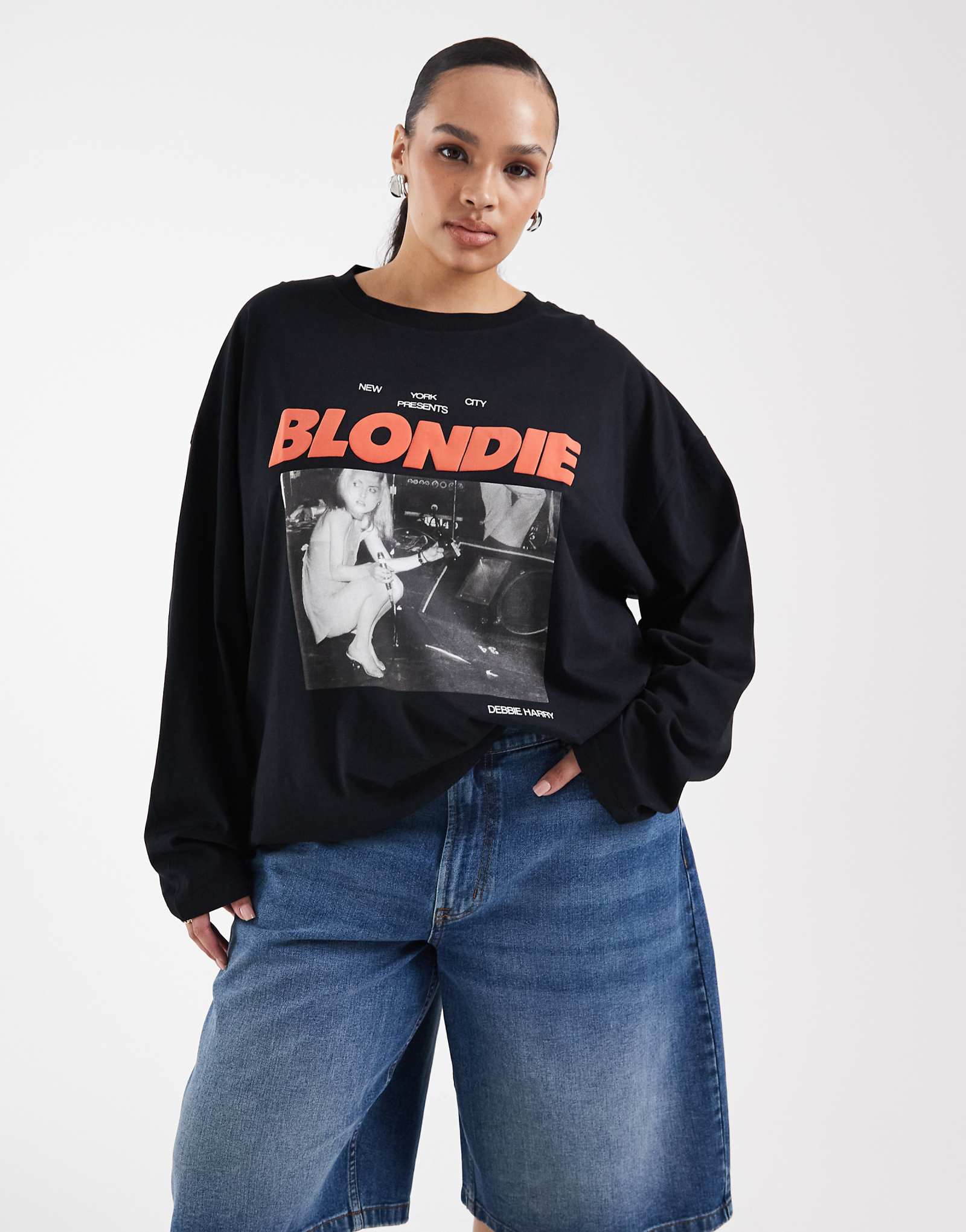 ASOS DESIGN Curve blondie license black 8690₽