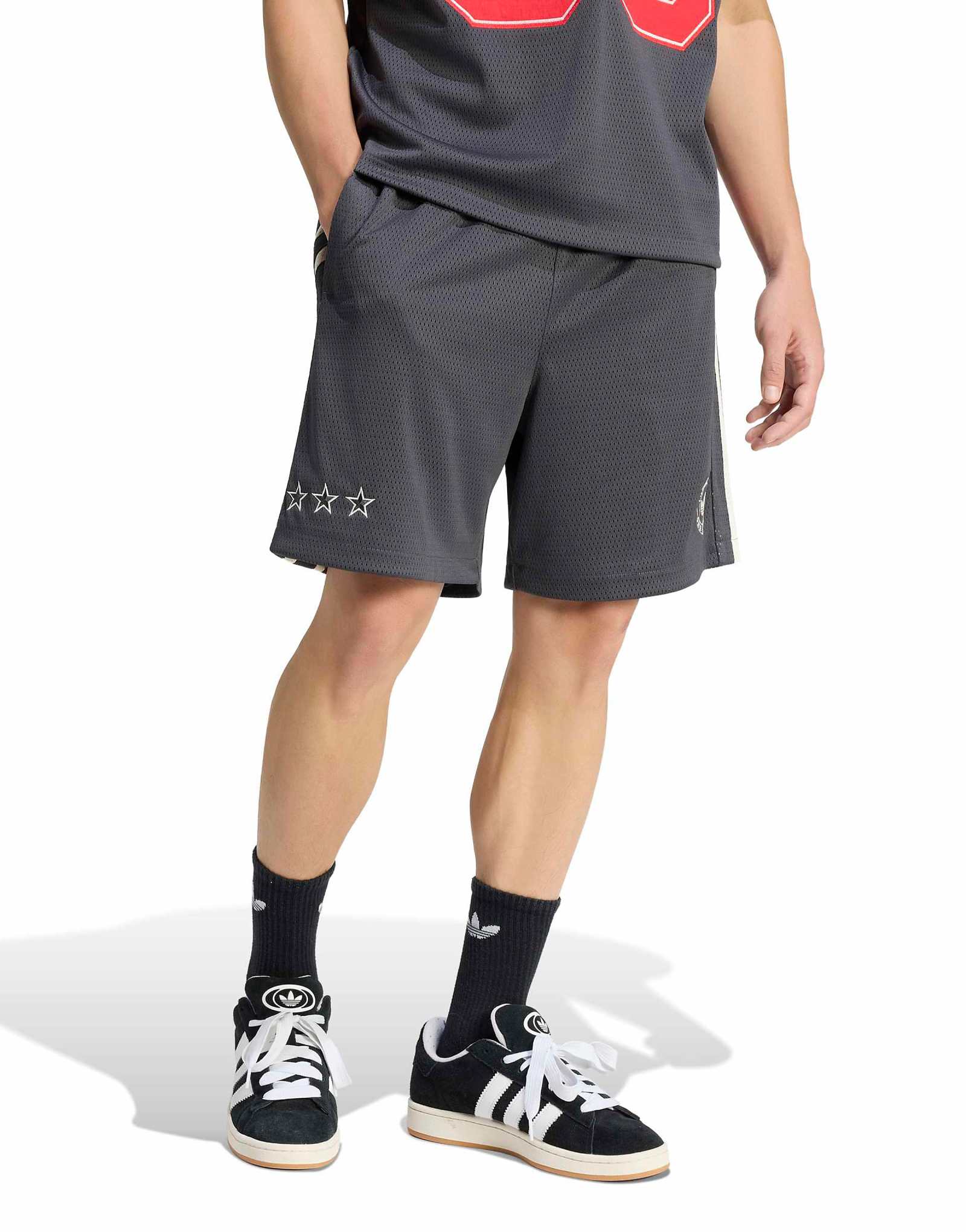 adidas Originals Santiago 12990₽