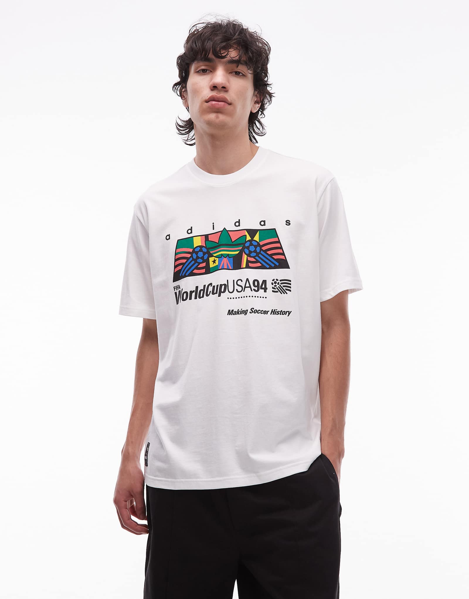 adidas Originals archive white 6790₽