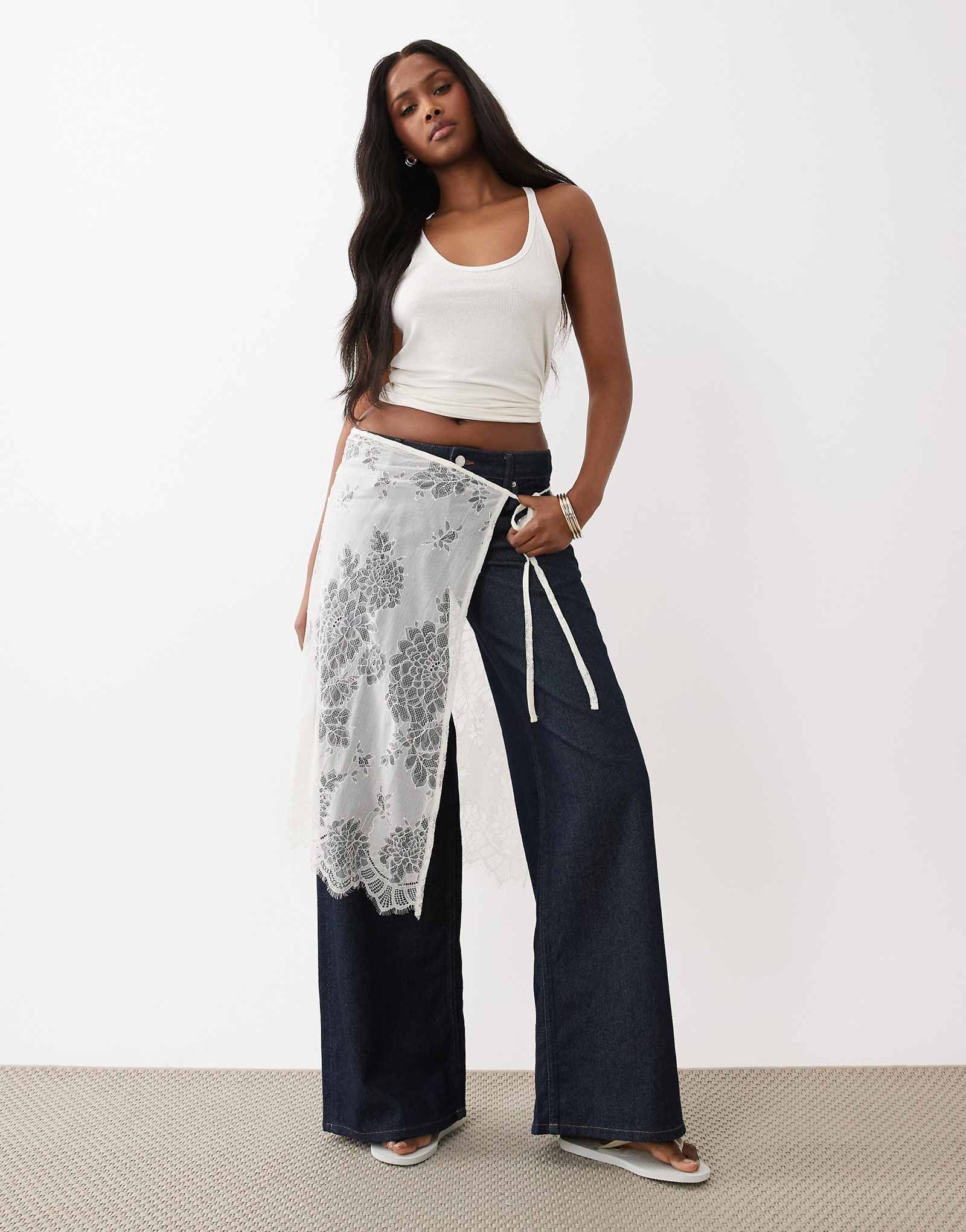 Gina off white 12190₽