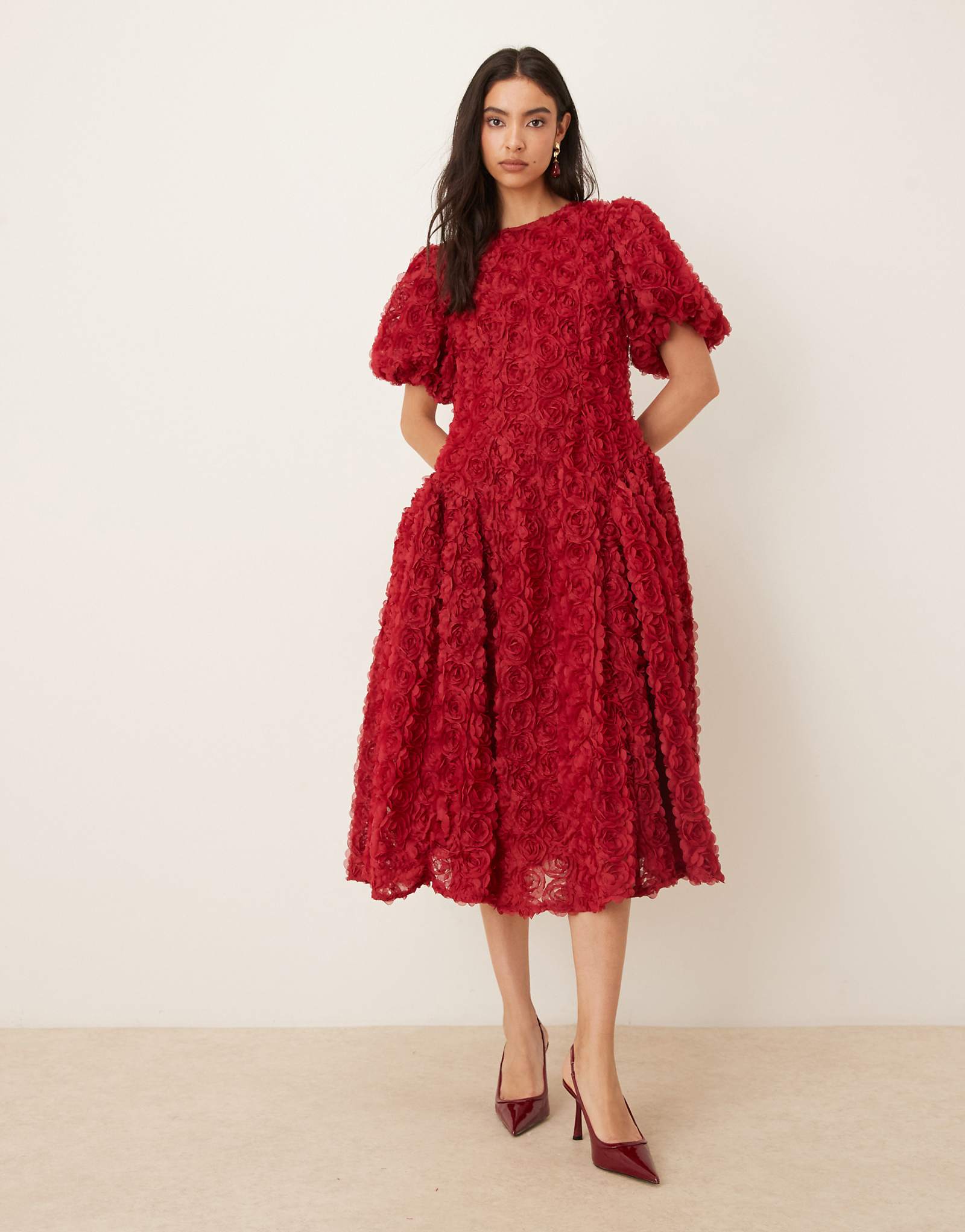 Dream Sister Jane Cabaret 3d floral puff sleeve dropped waist midi dress in red 32990₽